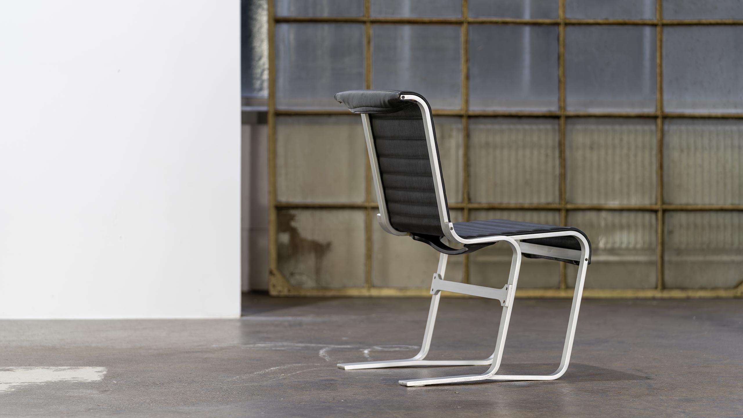 Début du 20ème siècle Marcel Breuer Aluminium Chair 1933 ICF Cadsana Italy MoMa Museum Bauhaus Black en vente