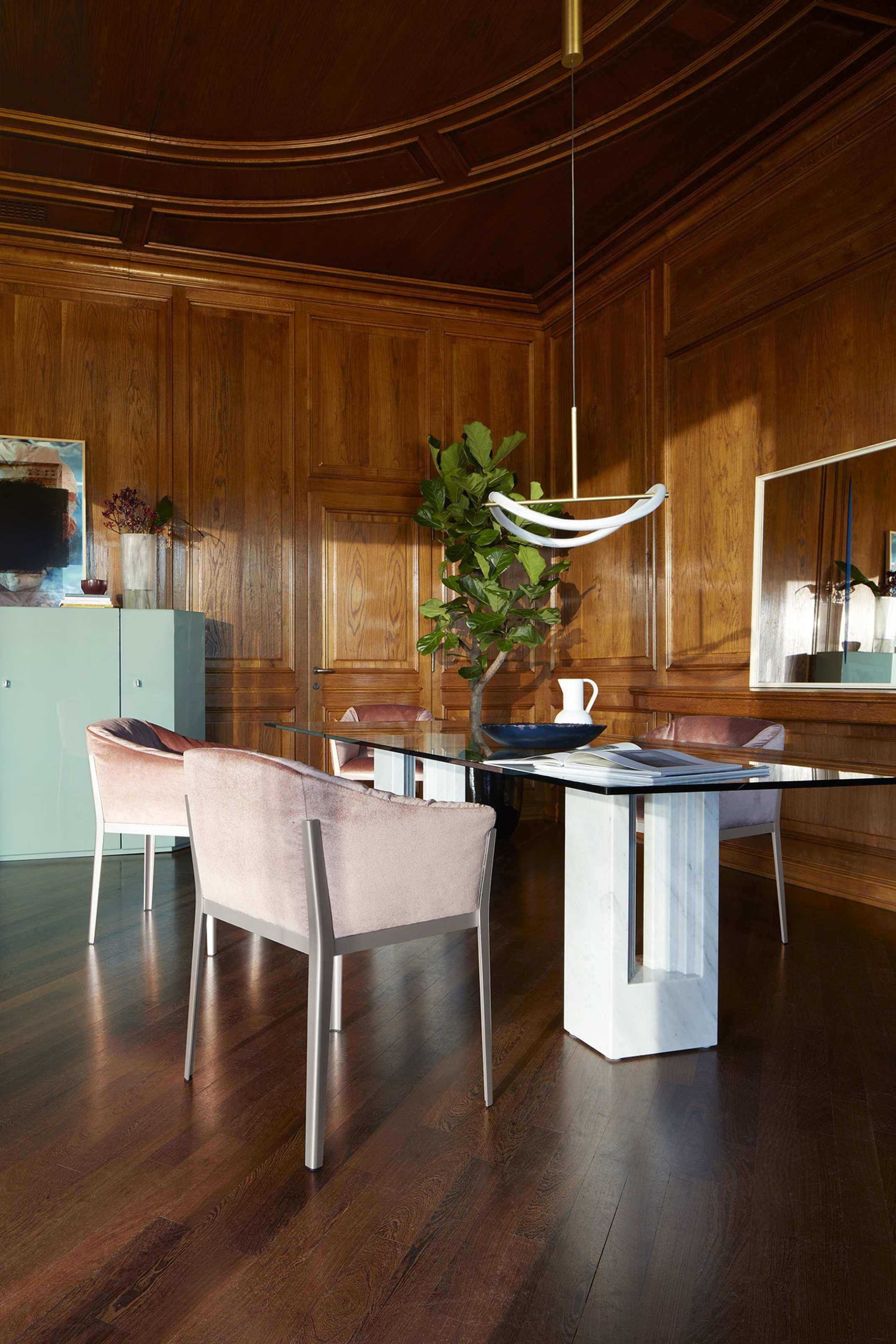 Marcel Breuer y Carlo Scarpa Mesa Delfi de mármol y cristal de Cassina Siglo XXI y contemporáneo en venta