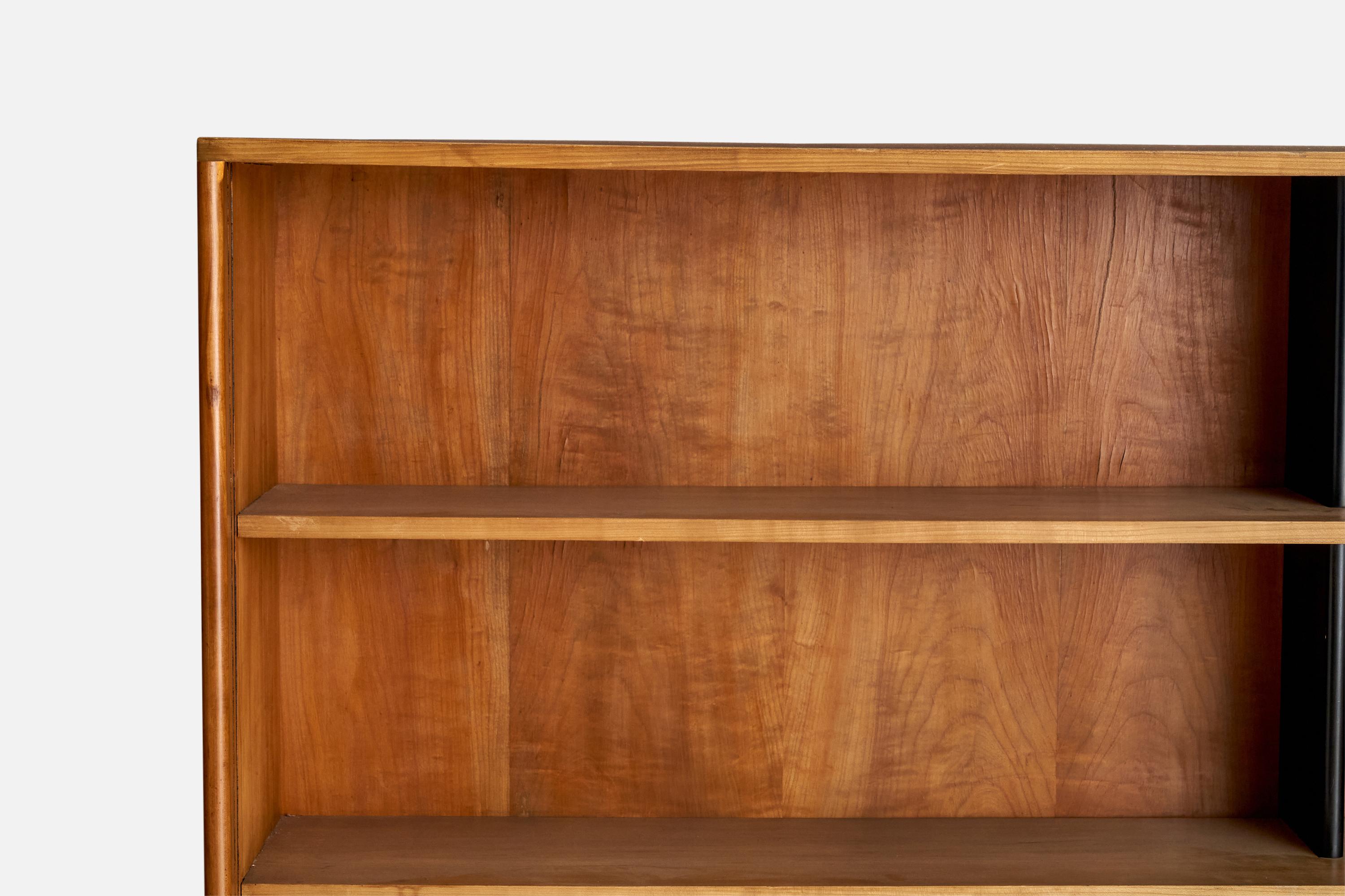 Marcel Breuer Attribution, Sideboard, Cherry, Glass, Germany, 1925 For Sale 4