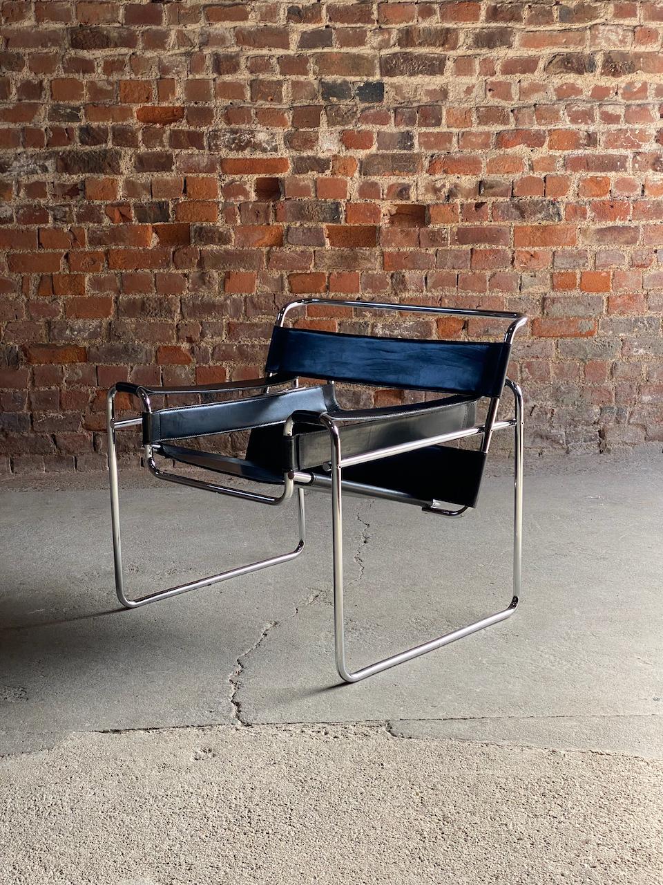 Marcel Breuer B3 Wassily Lounge Chair by Knoll, Circa 1970 For Sale 3