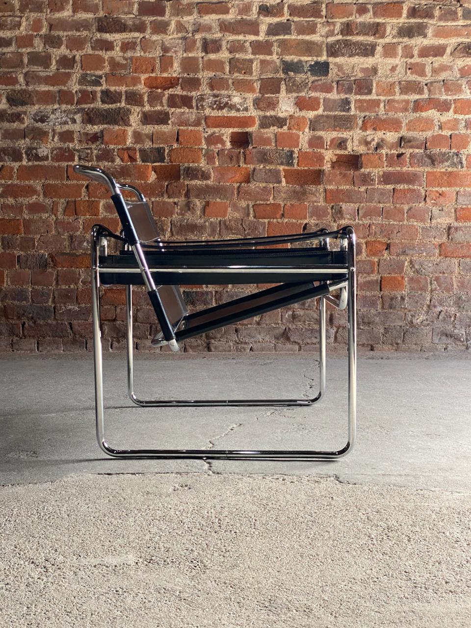 Late 20th Century Marcel Breuer B3 Wassily Lounge Chair by Knoll, Circa 1970 For Sale