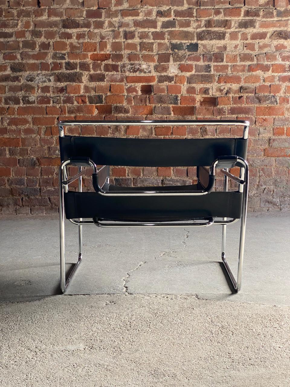 Marcel Breuer B3 Wassily Lounge Chair by Knoll, Circa 1970 For Sale 2