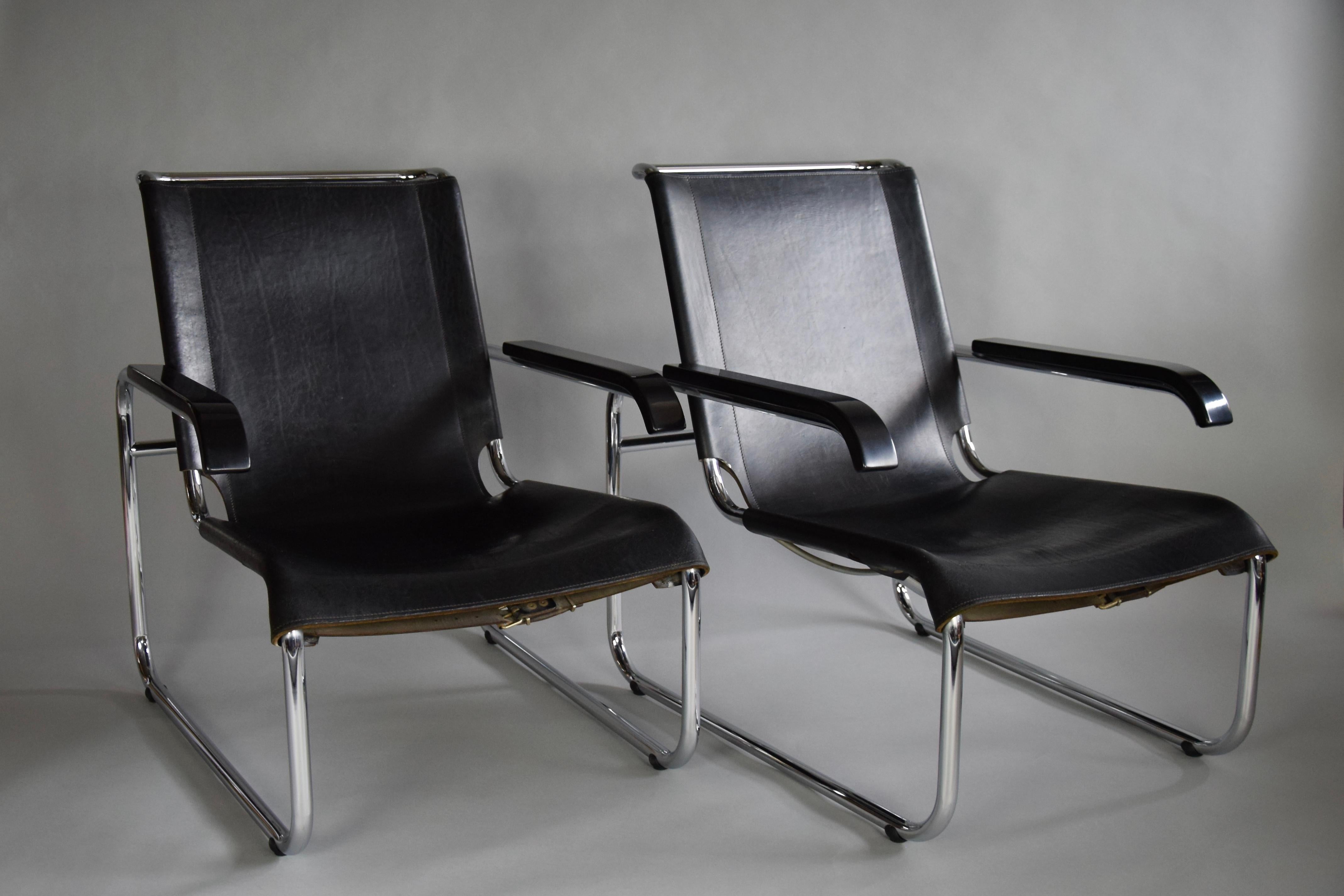 Late 20th Century Marcel Breuer B35 Black and Chrome Lounge Chairs For Sale