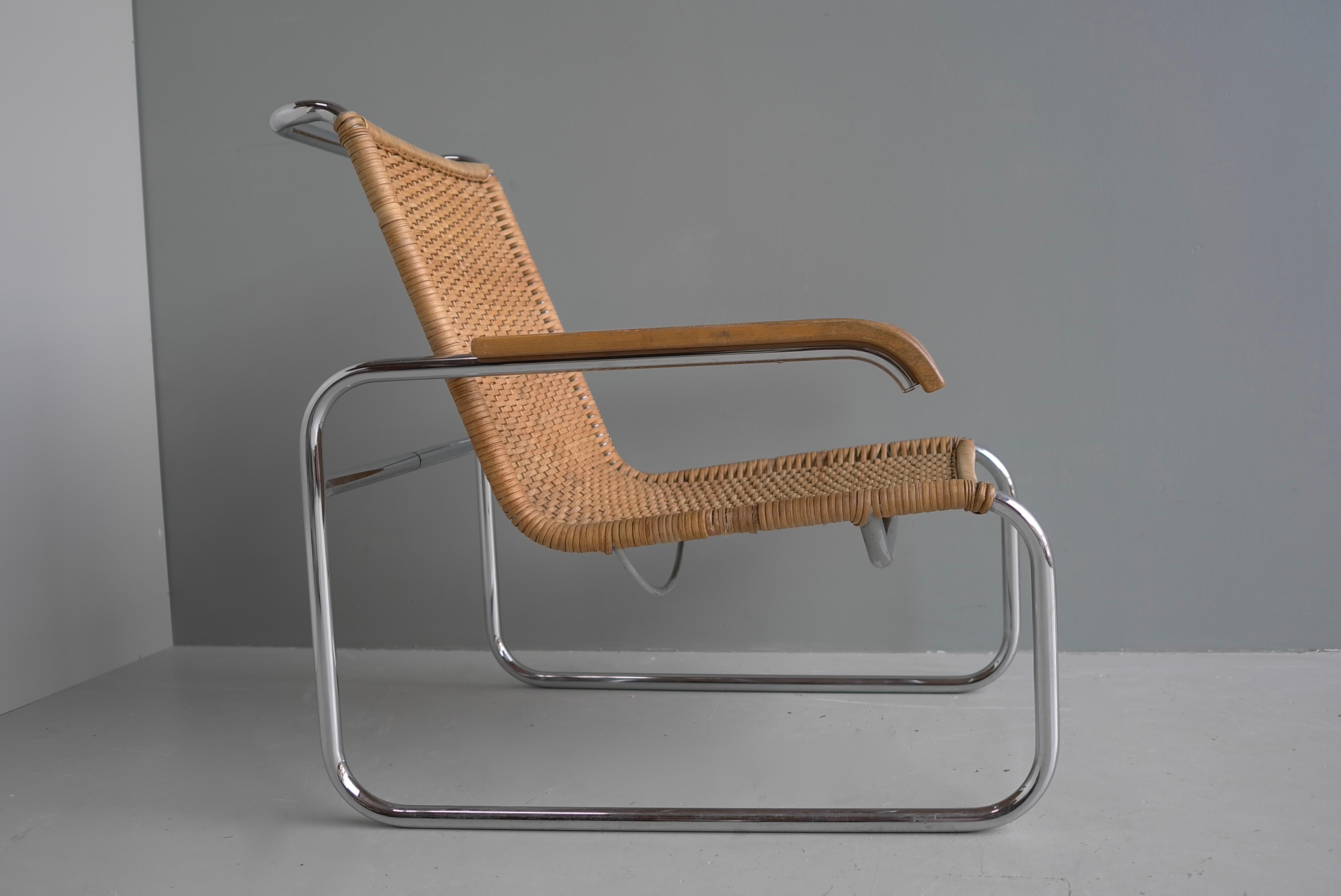 Marcel Breuer B35 Wicker and Chrome Armchair by Thonet 1960's For Sale 3