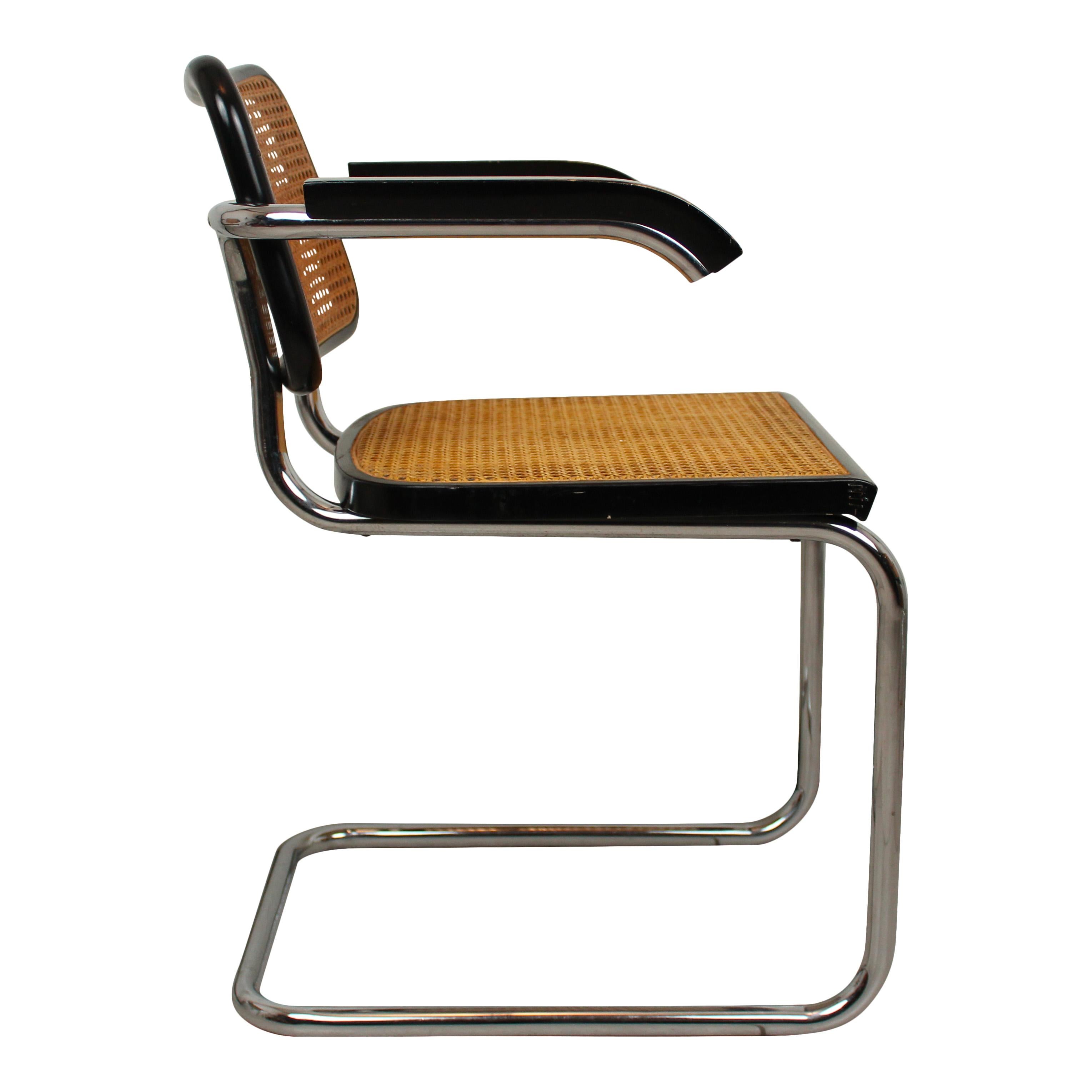 Marcel Breuer B64 Cesca Dining Room Arm Chair for Gavina Knoll, 1968, Set of 4 4