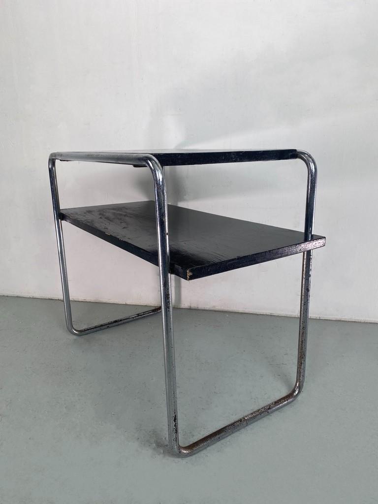 Marcel Breuer Bauhaus side table B12 - Thonet For Sale 5