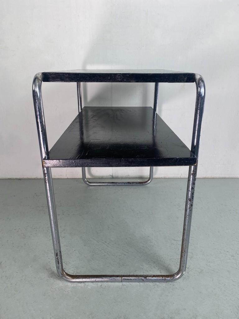 Marcel Breuer Bauhaus side table B12 - Thonet For Sale 7