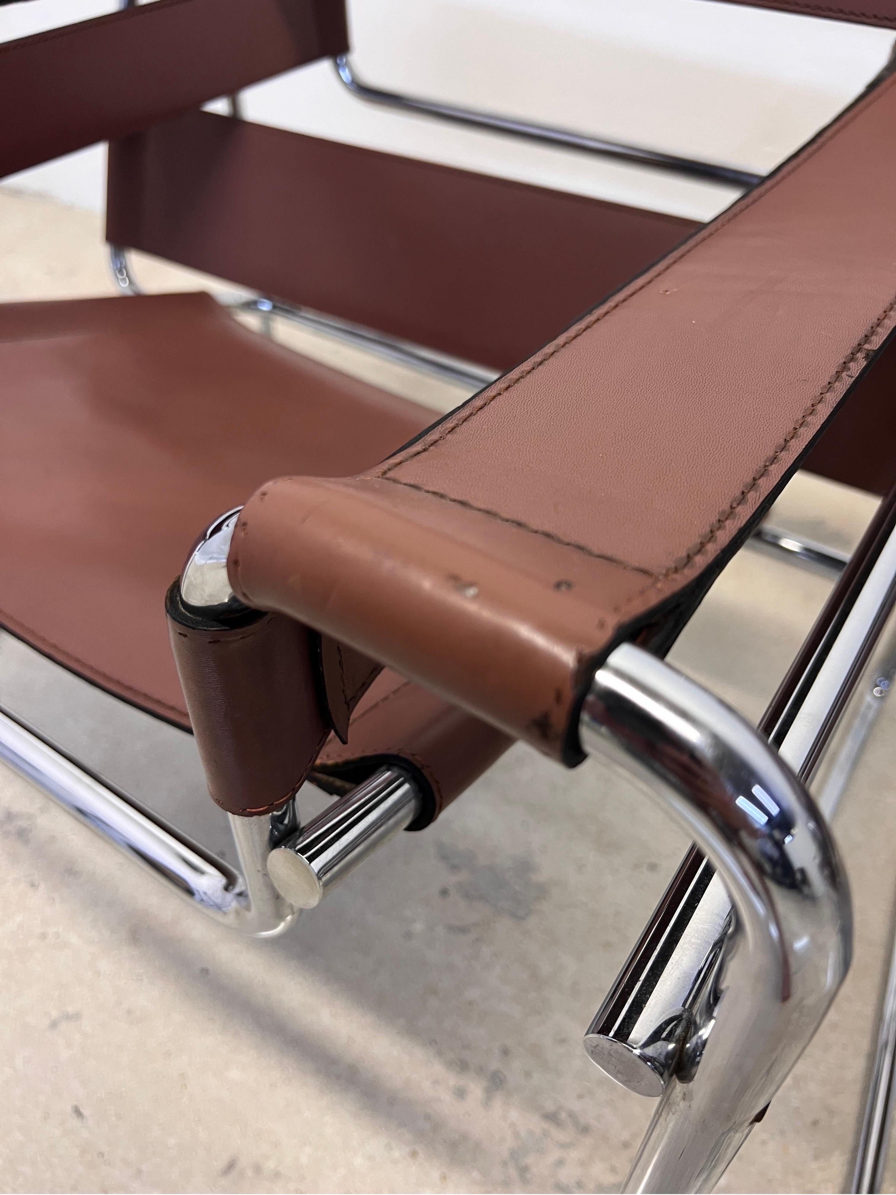 Marcel Breuer Brown Leather and Chrome Wassily Chairs by Gavina Spa, a Pair 4