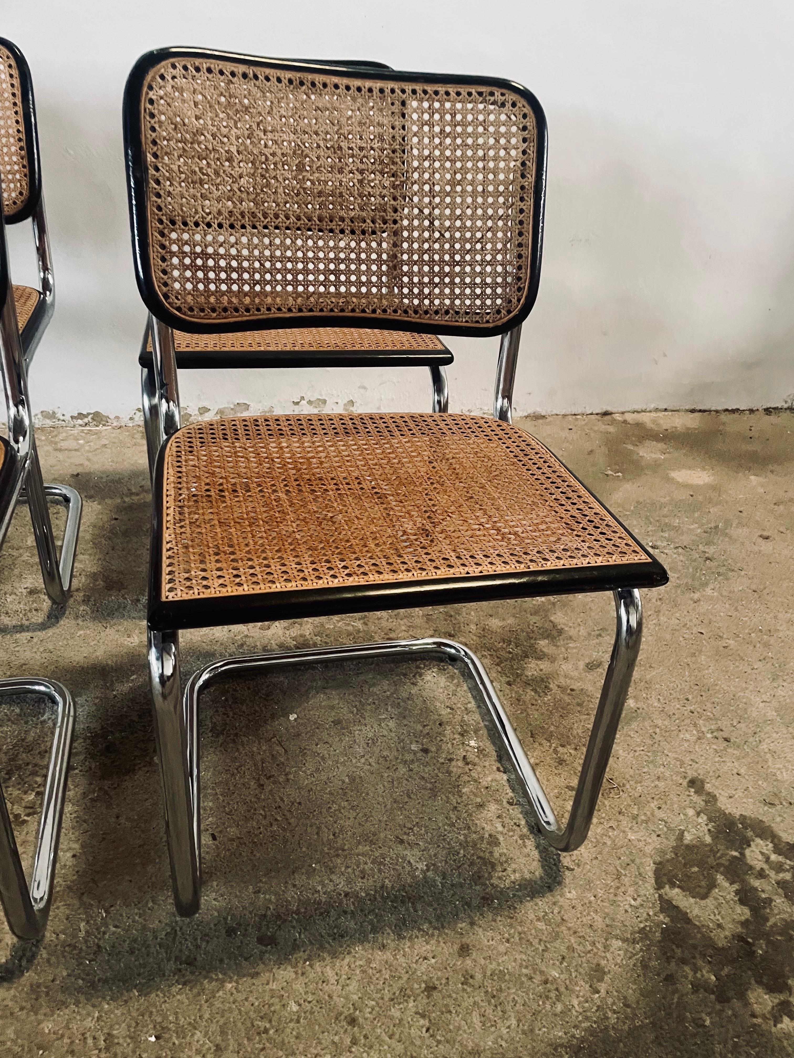 Marcel Breuer Cesca B32 Chairs, Set of Vintage Bauhaus Classics (1960s-70s) In Good Condition For Sale In PEGO, Alicante