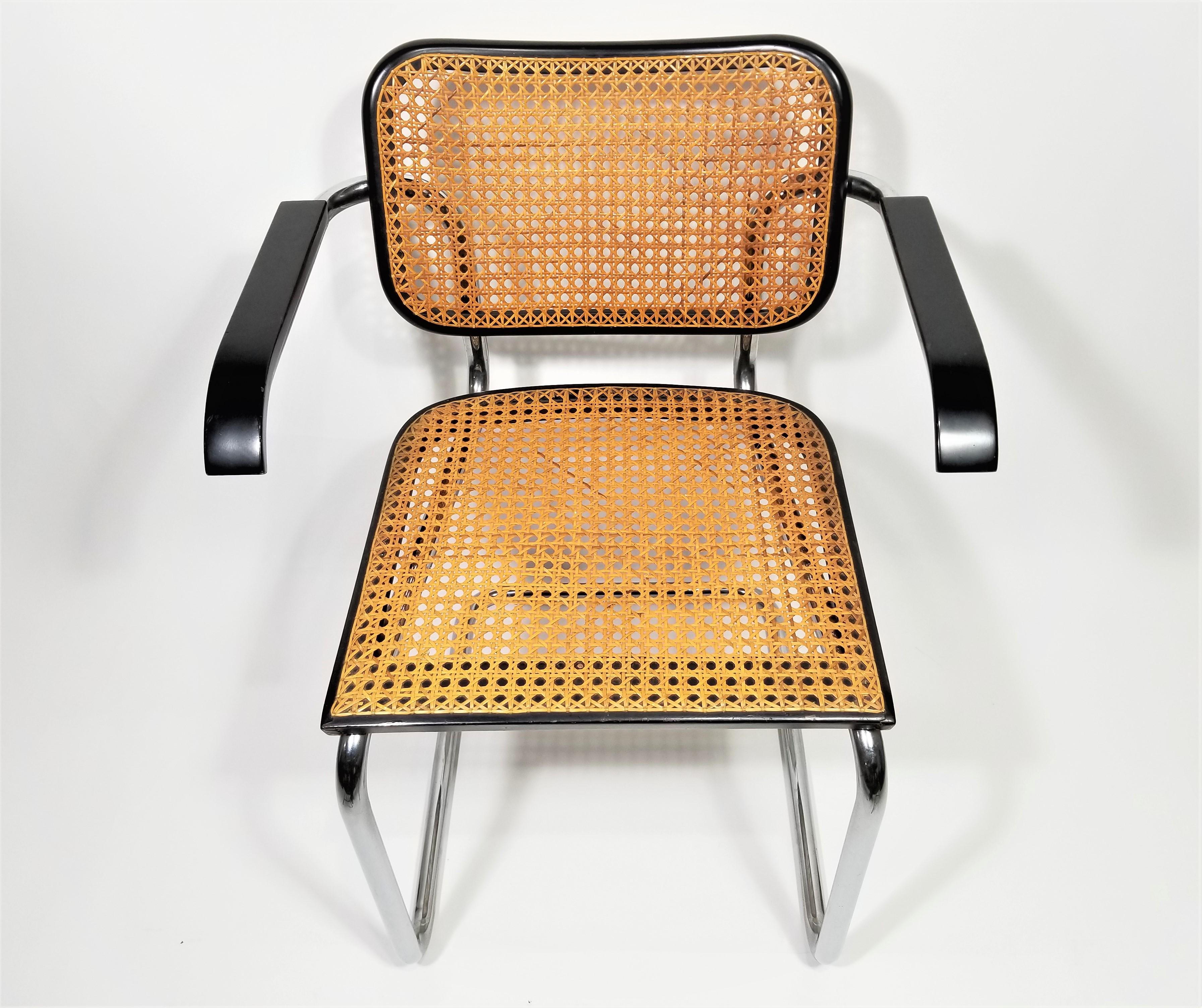 black cesca chair