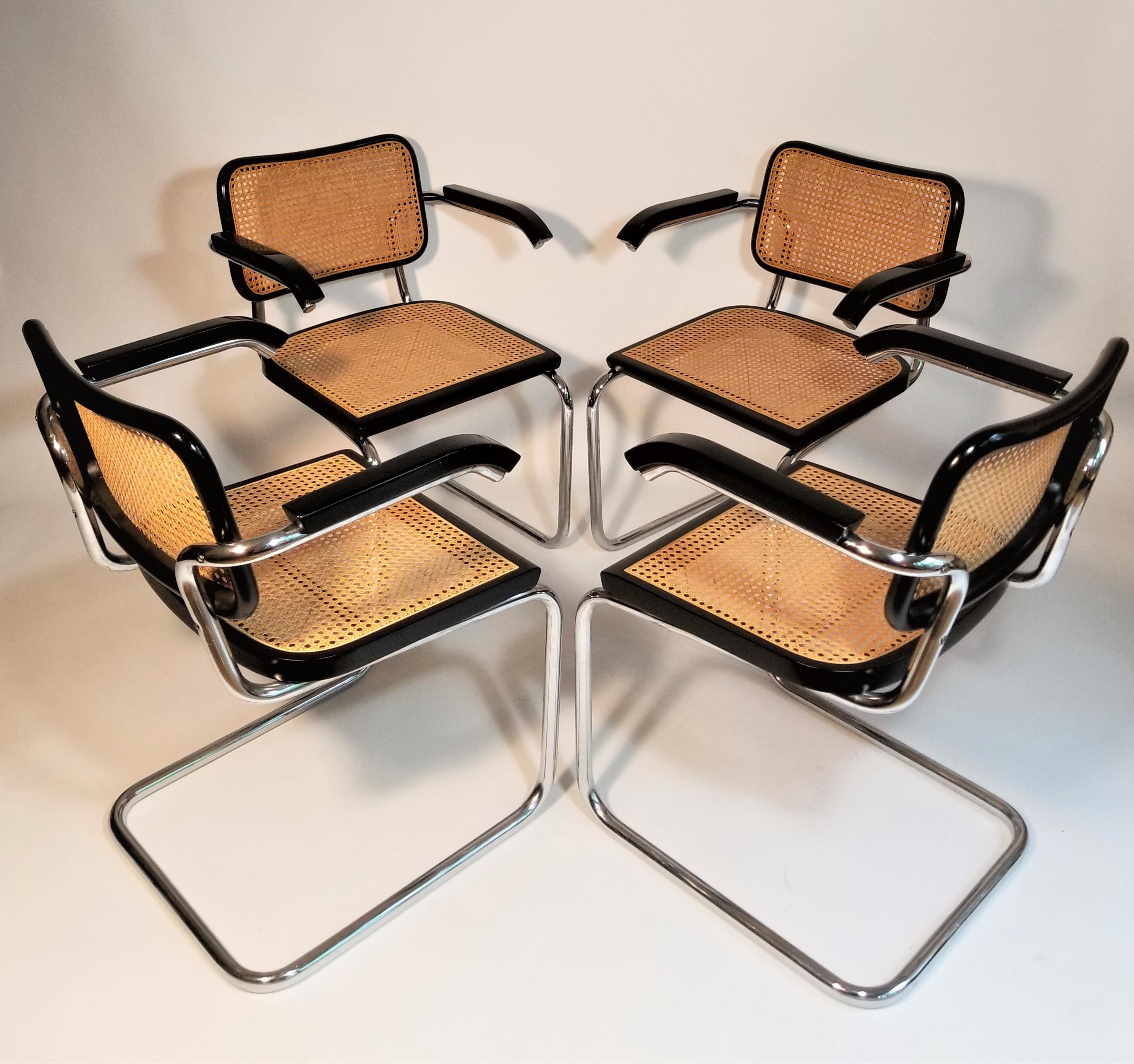 Marcel Breuer Cesca Black Armchairs Set of 4  In Excellent Condition In New York, NY