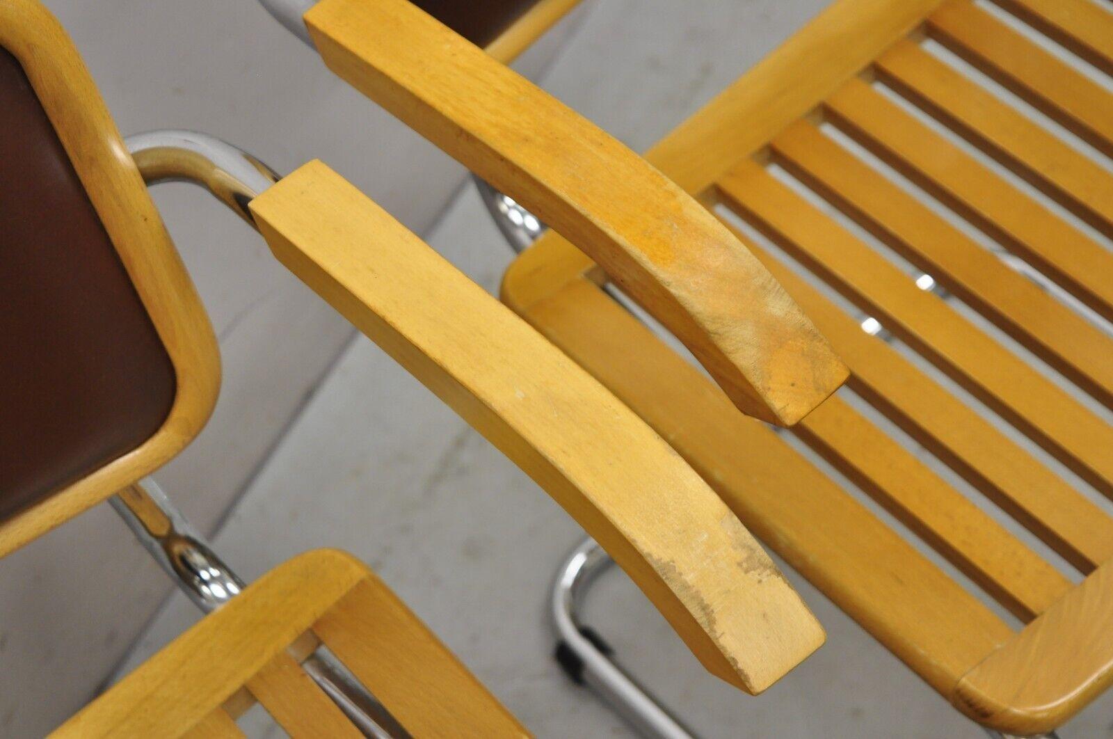 Marcel Breuer Cesca Chair Cantilever Chrome Frame Wood Seat, a Pair For Sale 3