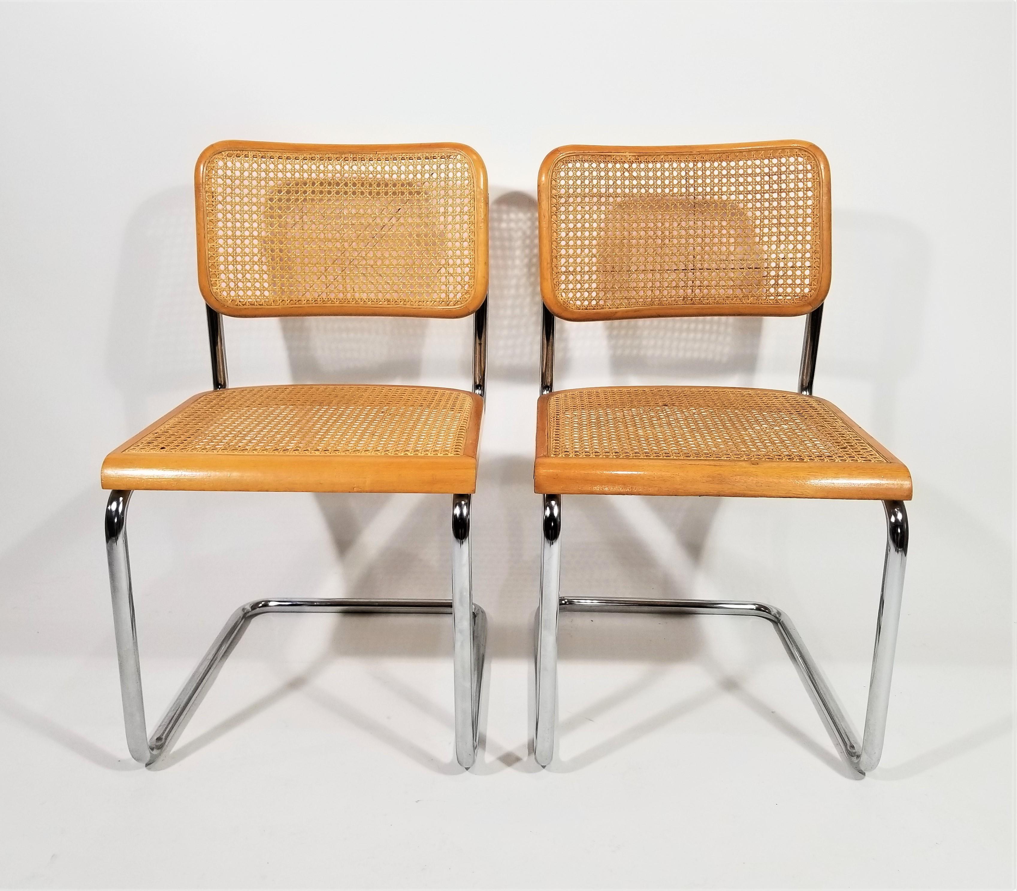  Marcel Breuer Cesca Chairs Mid Century Set of 4 In Good Condition For Sale In New York, NY