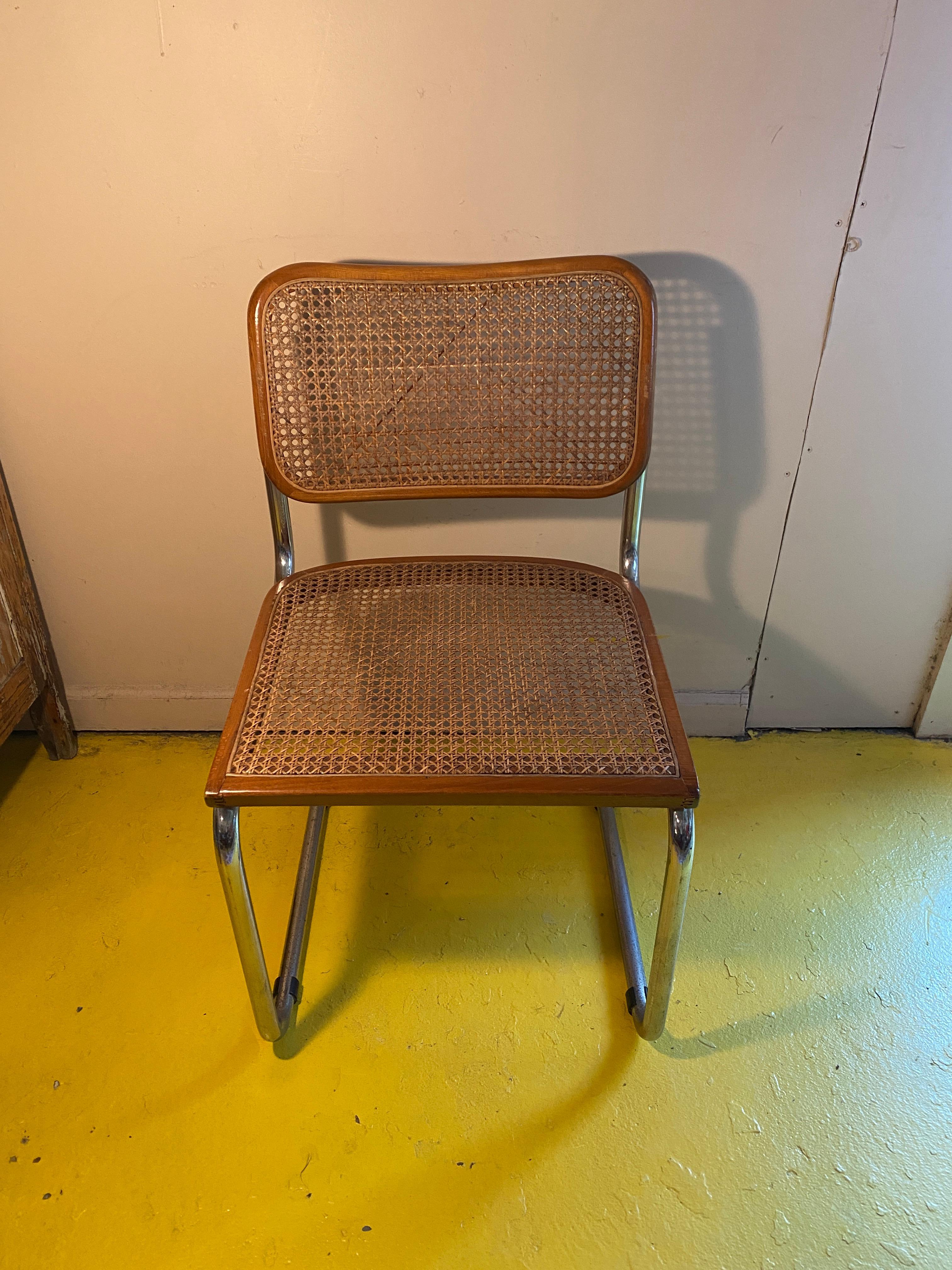 Marcel Breuer Cesca Chairs, Set of 8 In Good Condition In Mount Pleasant, SC