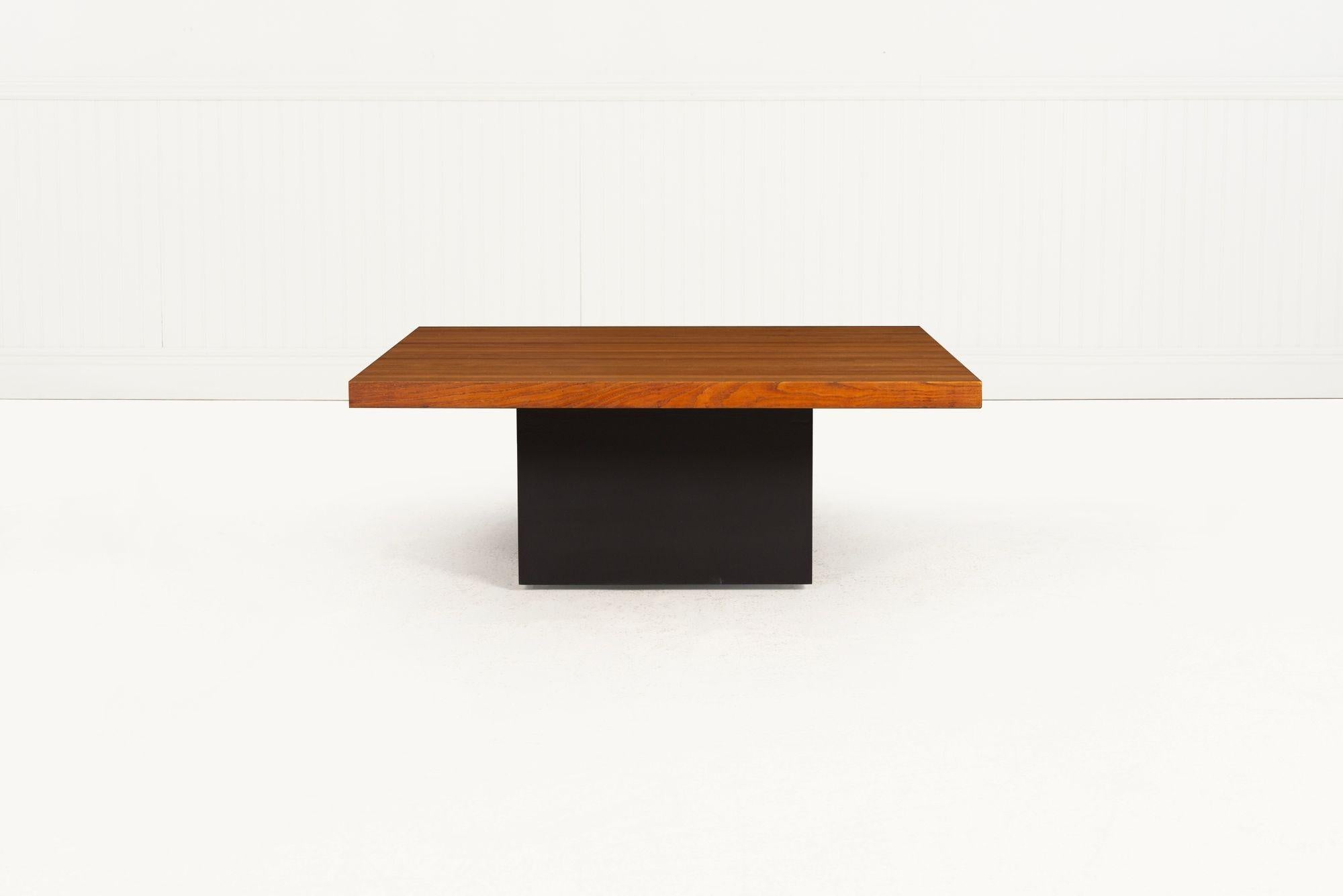 Mesa de centro a medida de Marcel Breuer de la Residencia Stillman III, 1965 Appliqué en venta