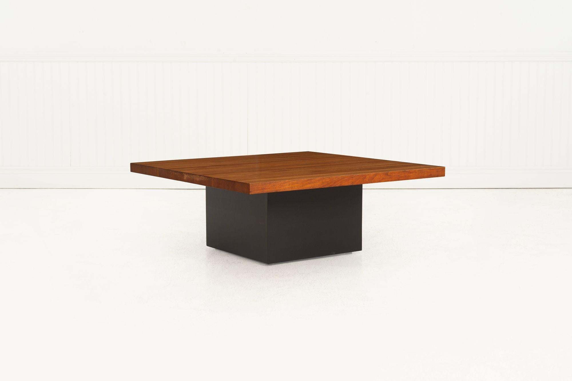 Mesa de centro a medida de Marcel Breuer de la Residencia Stillman III, 1965 en Bueno estado para la venta en Chicago, IL