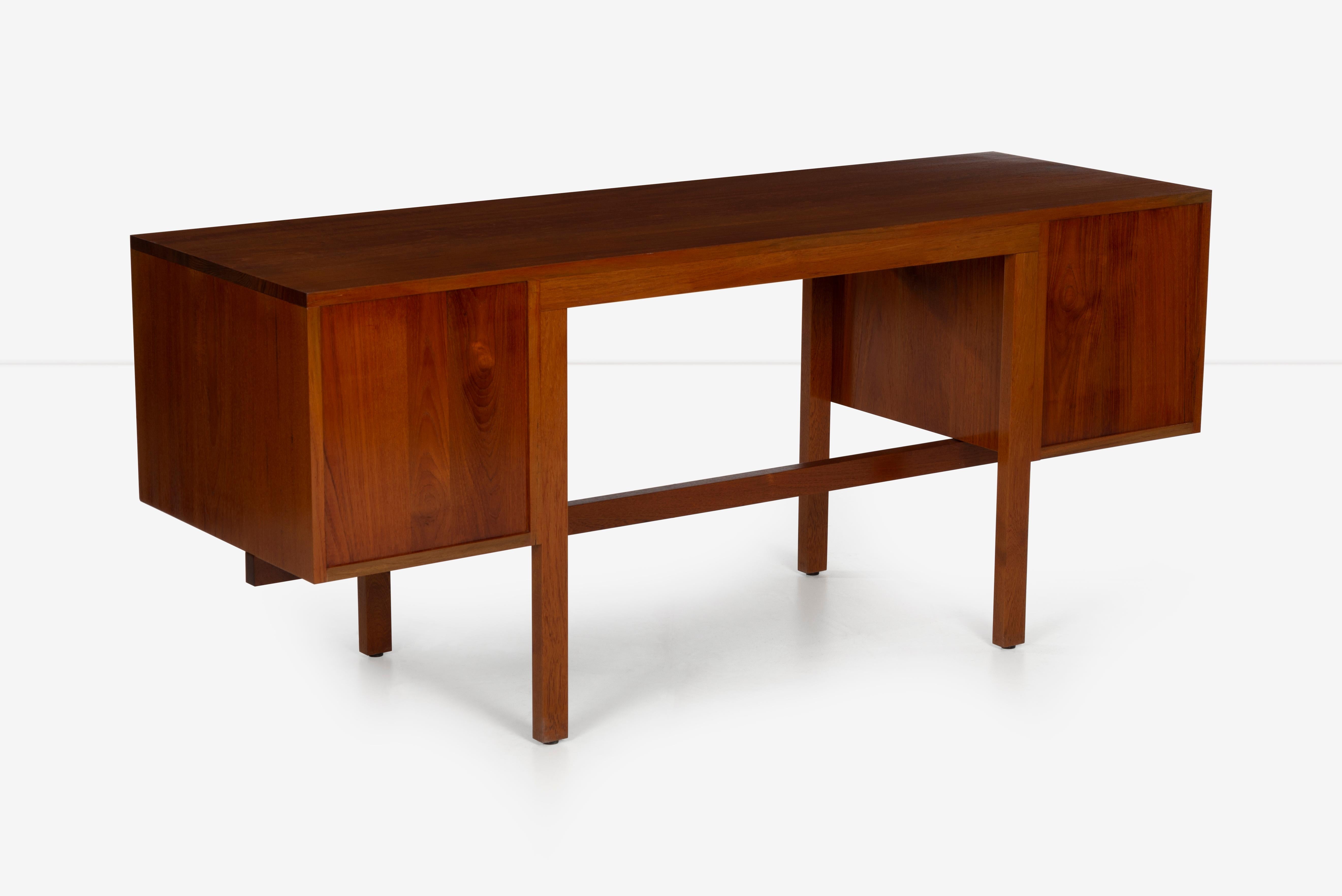 Marcel Breuer Custom Desk For Sale 3