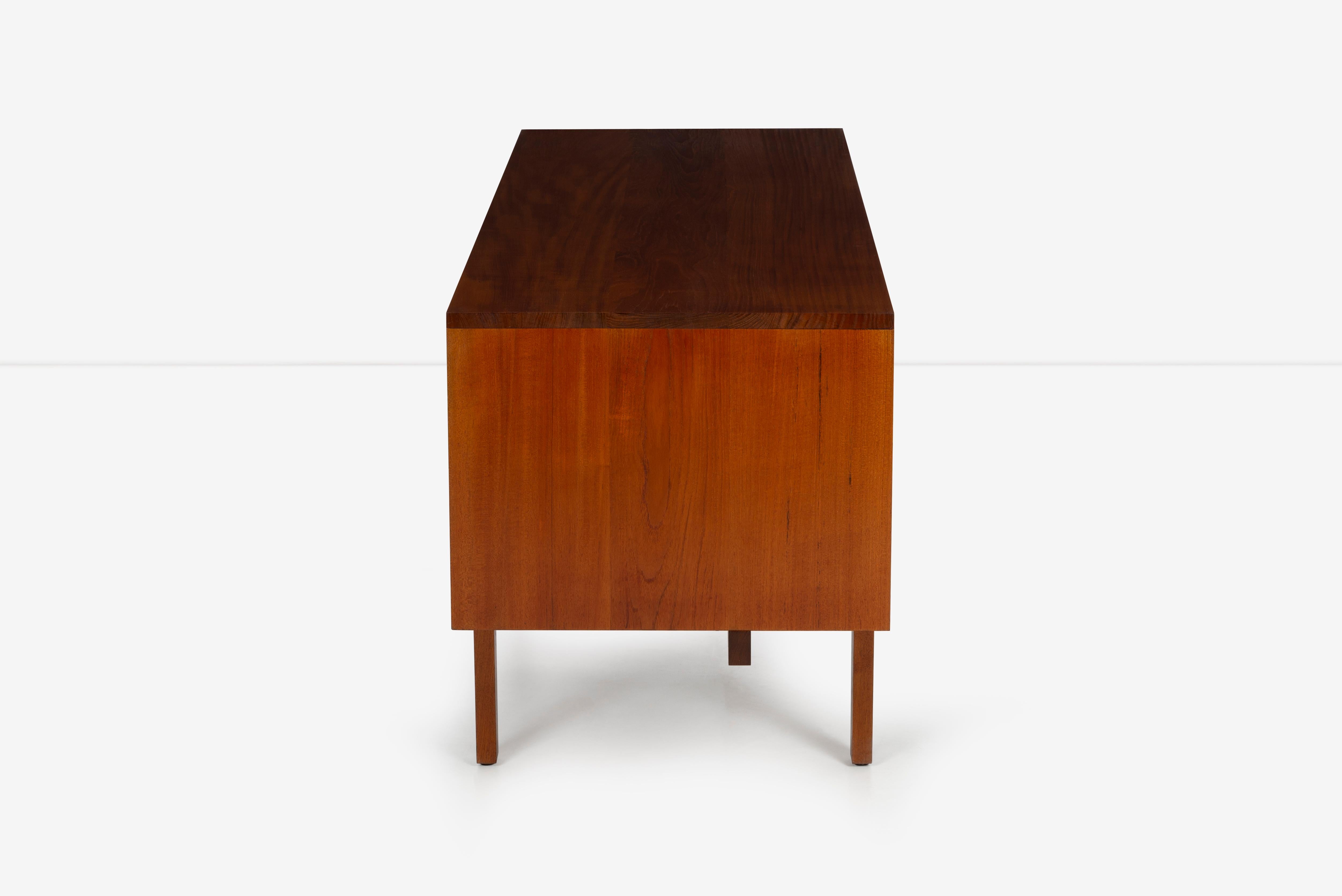 Marcel Breuer Custom Desk For Sale 5