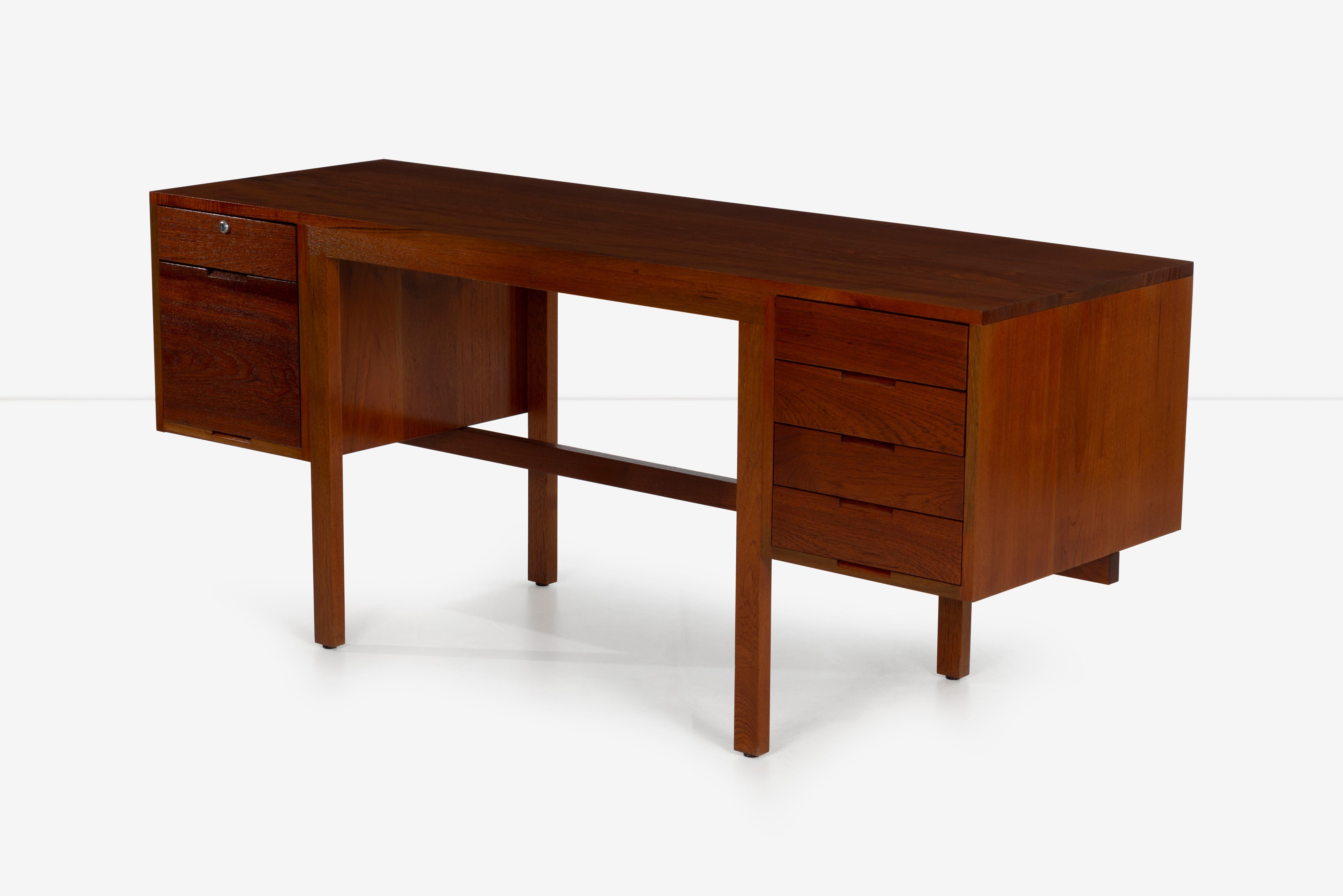 Marcel Breuer Custom Desk For Sale 6