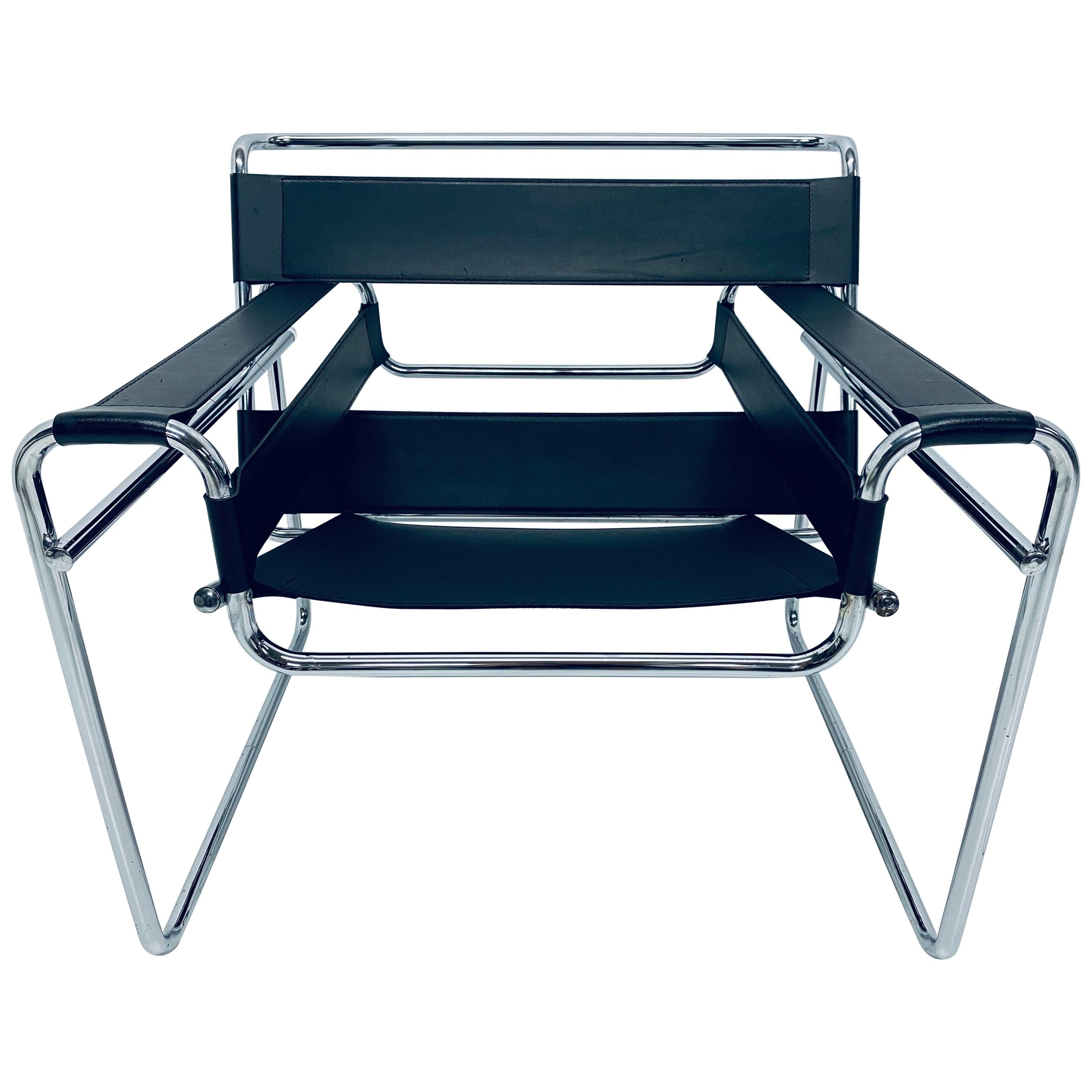 Marcel Breuer Design Style Black Leather "Wassily" Chair