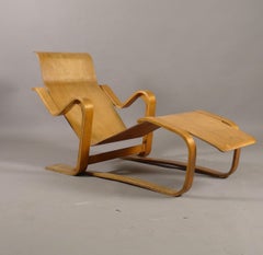 Marcel Breuer for Isokon, England, 1936, Plywood "Long Chair" Stamped