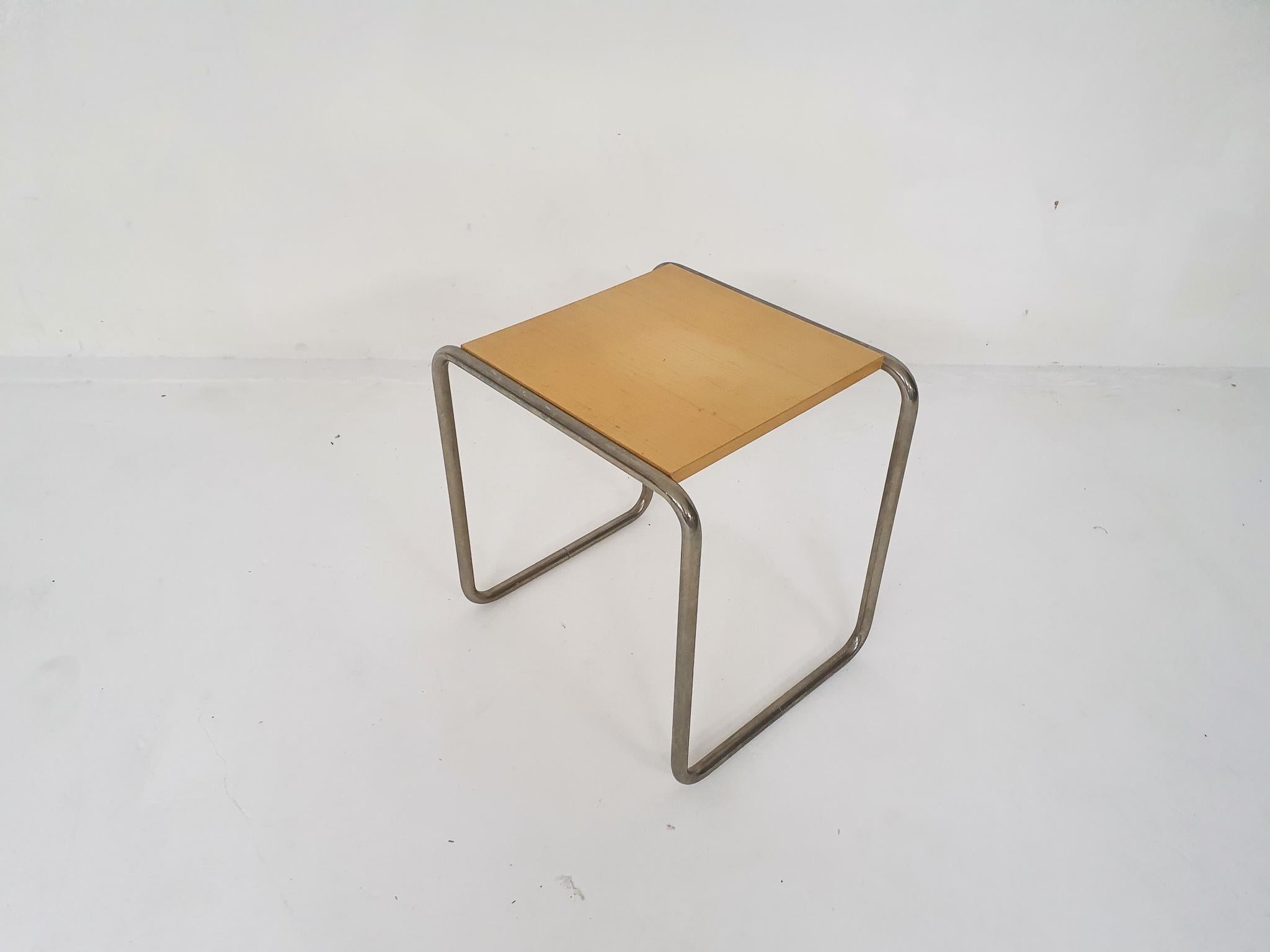 Beistelltisch „Bauhaus Original Laccio“ von Marcel Breuer für Tecta, Deutschland 1980er Jahre im Angebot 2