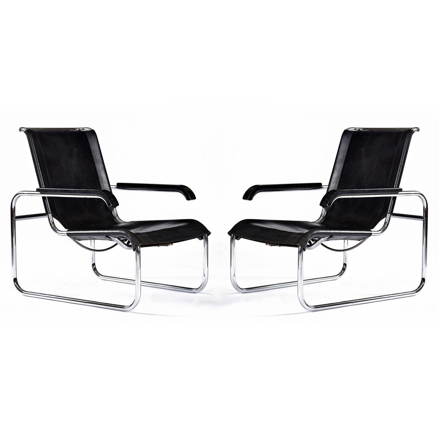 Marcel Breuer For Thonet B35 Cantilever Leather Sling Lounge Chairs Set of 2 en vente