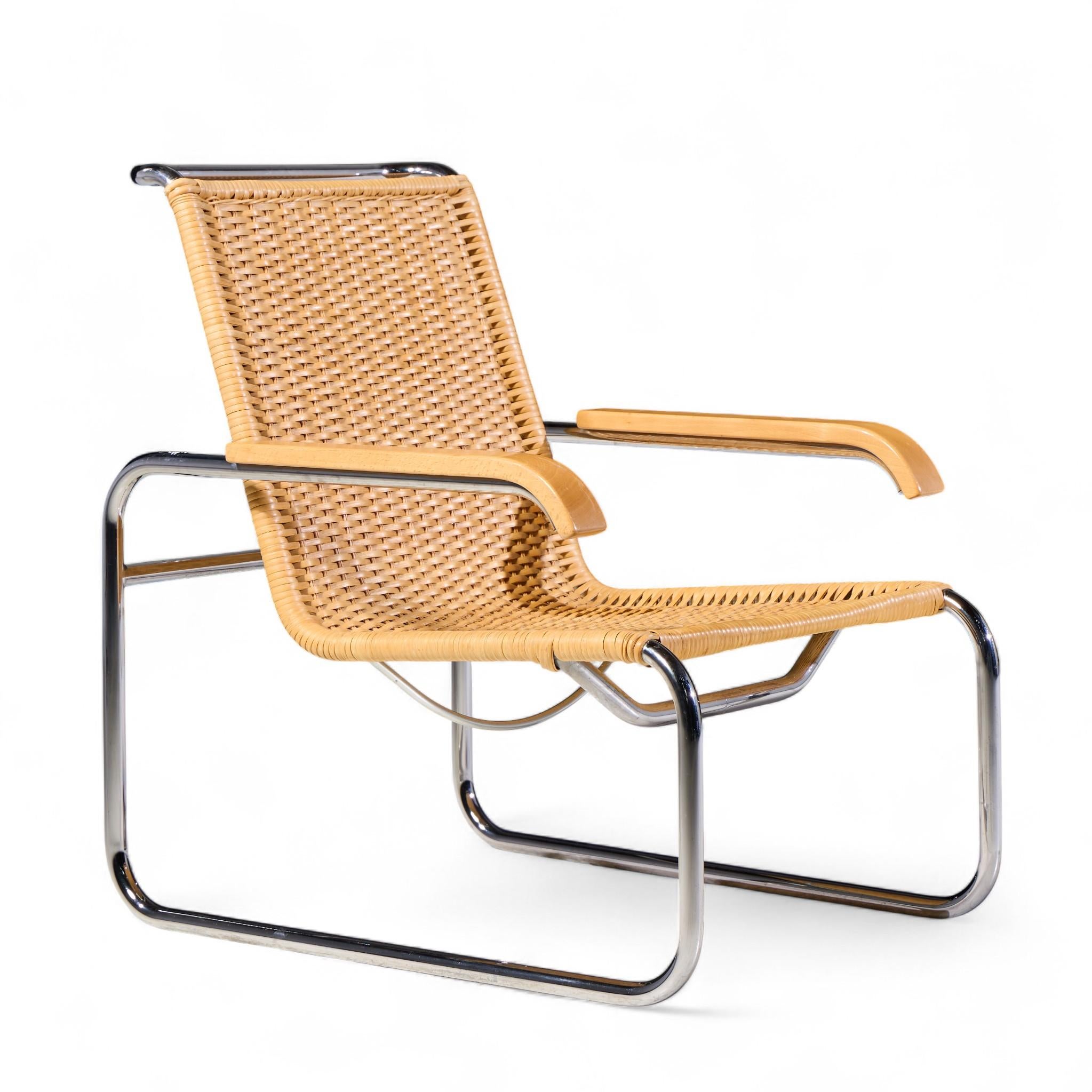 italien Marcel Breuer pour Thonet B35 Chaises longues en chrome et rotin du milieu du siècle - Paire en vente