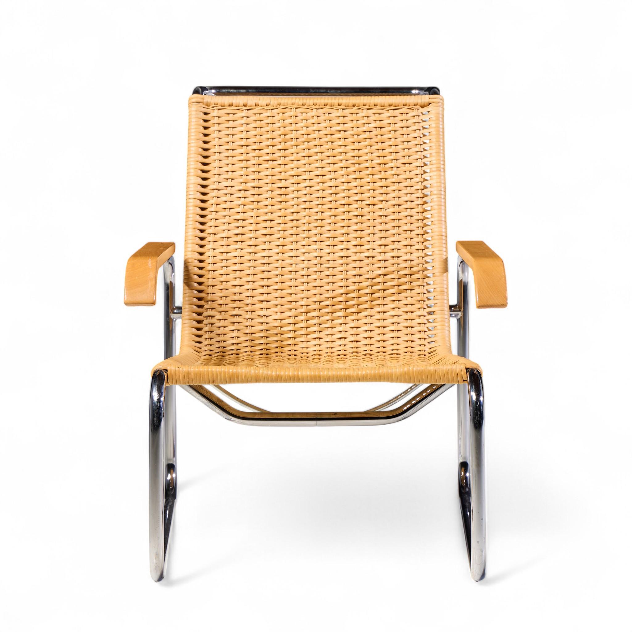 Marcel Breuer pour Thonet B35 Chaises longues en chrome et rotin du milieu du siècle - Paire Bon état - En vente à Franklin Park, IL