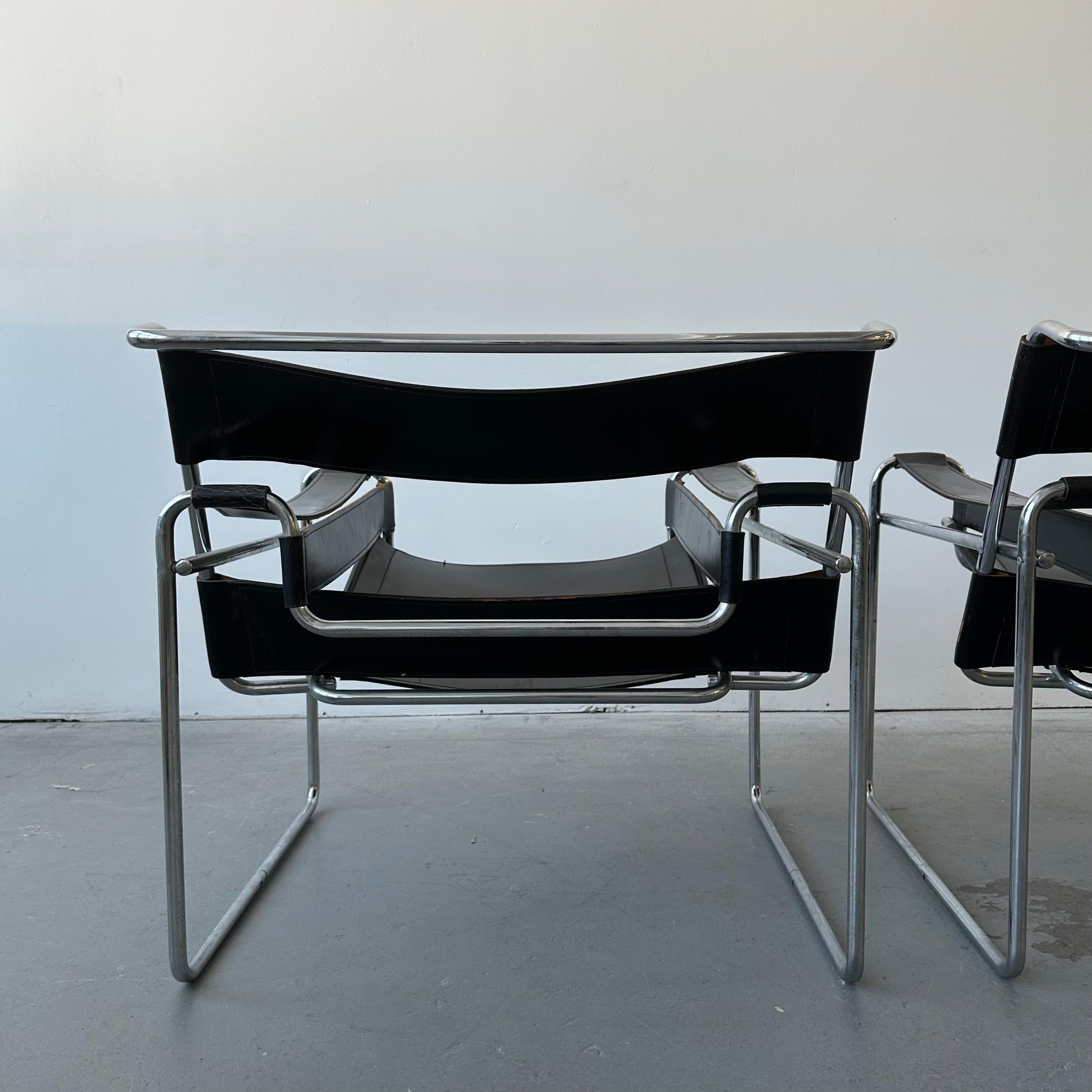 Leather Marcel Breuer Gavina Wassily Chairs, a pair