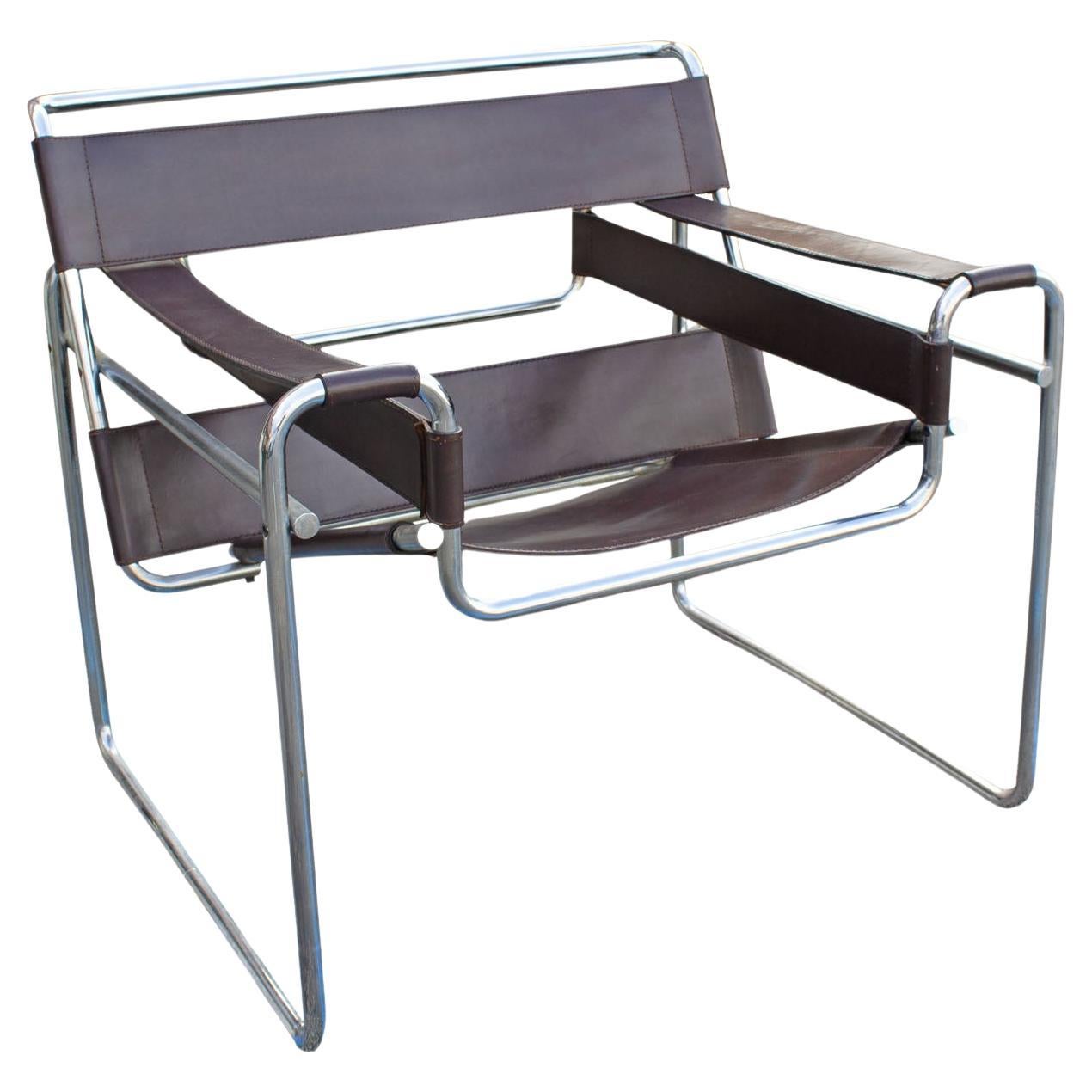 Marcel Breuer Knoll Chaise en cuir brun et chrome Wassily