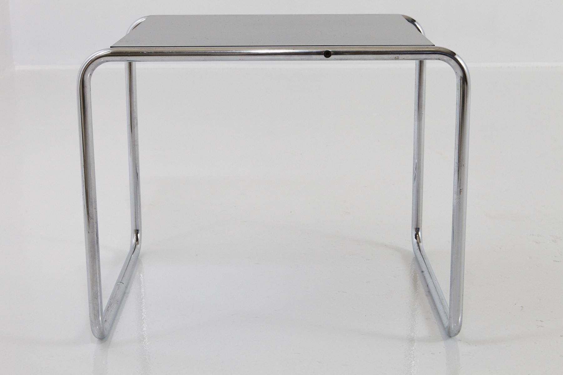 Marcel Breuer, Laccio Side Table Black Laminated Top with Tubular Chromed Base For Sale 2