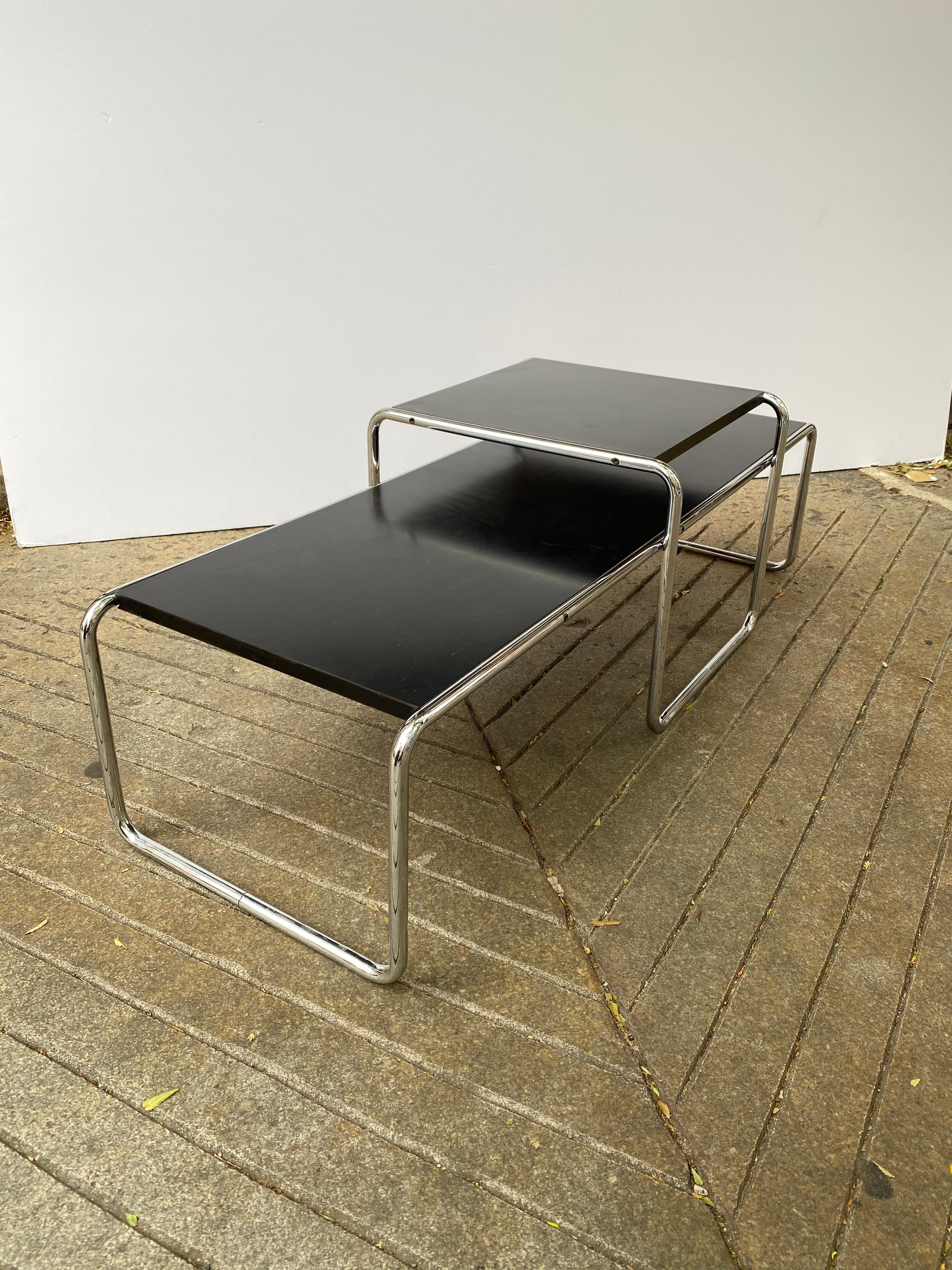 Marcel Breuer Laccio Tables for Knoll 2