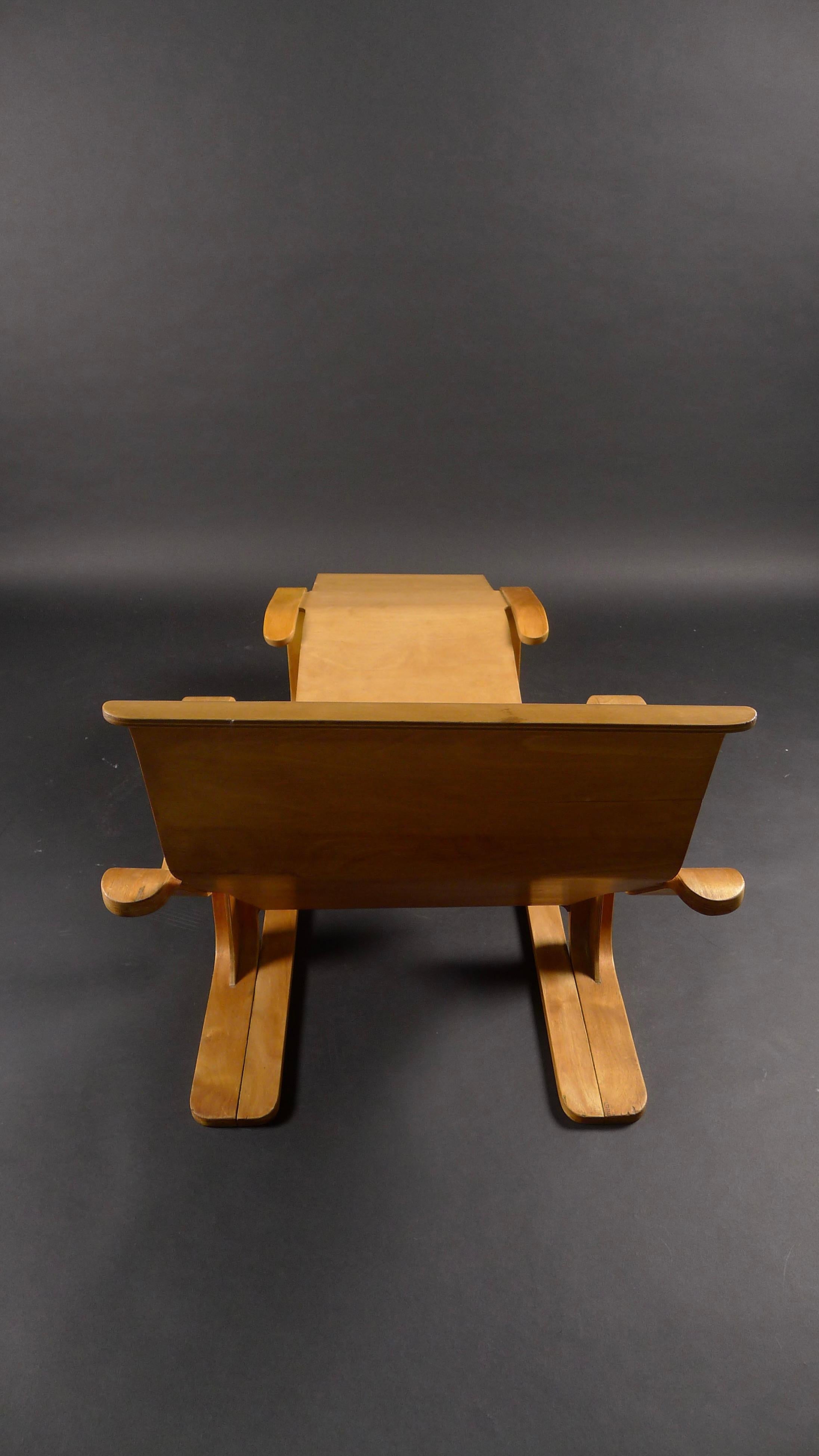 British Marcel Breuer, Long Chair, Birch Plywood, Isokon Furniture Ltd, Designed 1935