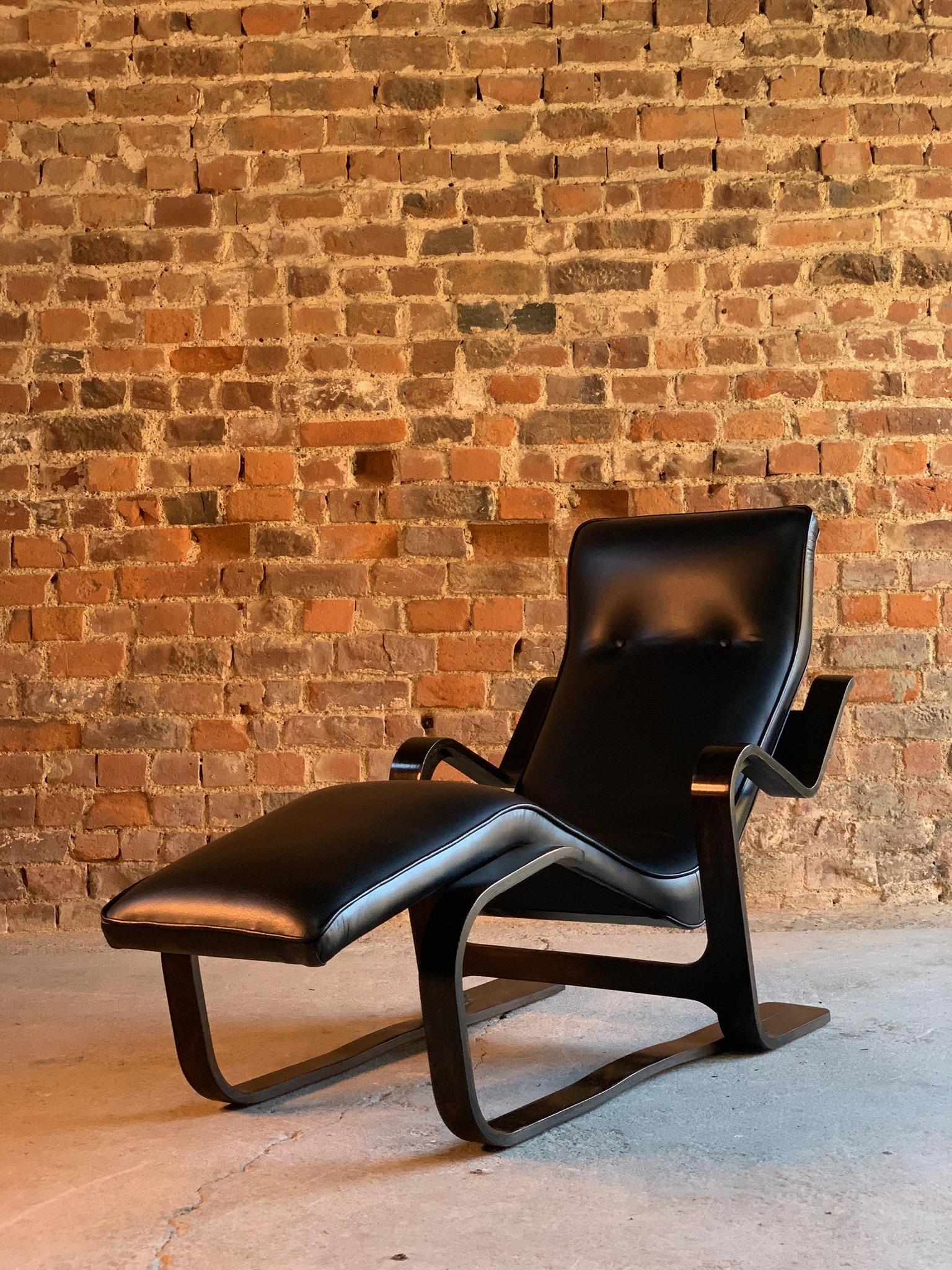 Leather Marcel Breuer Long Chair Chaise Lounge Attr. to Isokon, c 1970 Bauhaus Midcent