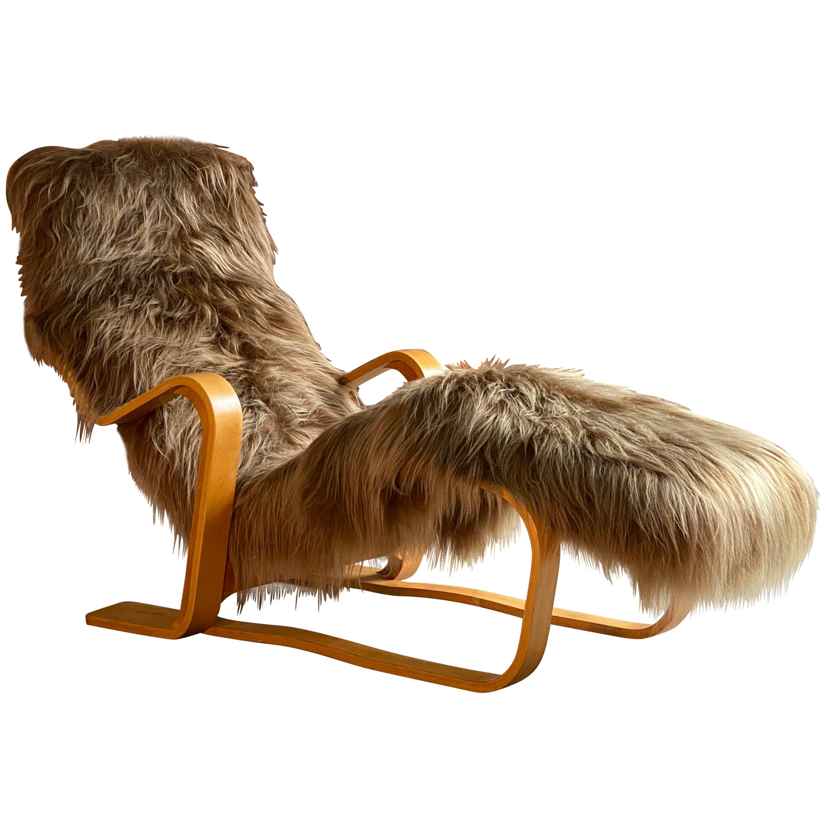 Marcel Breuer Long Chair in Icelandic Long Haired Sheepskin by Isokon circa 1970