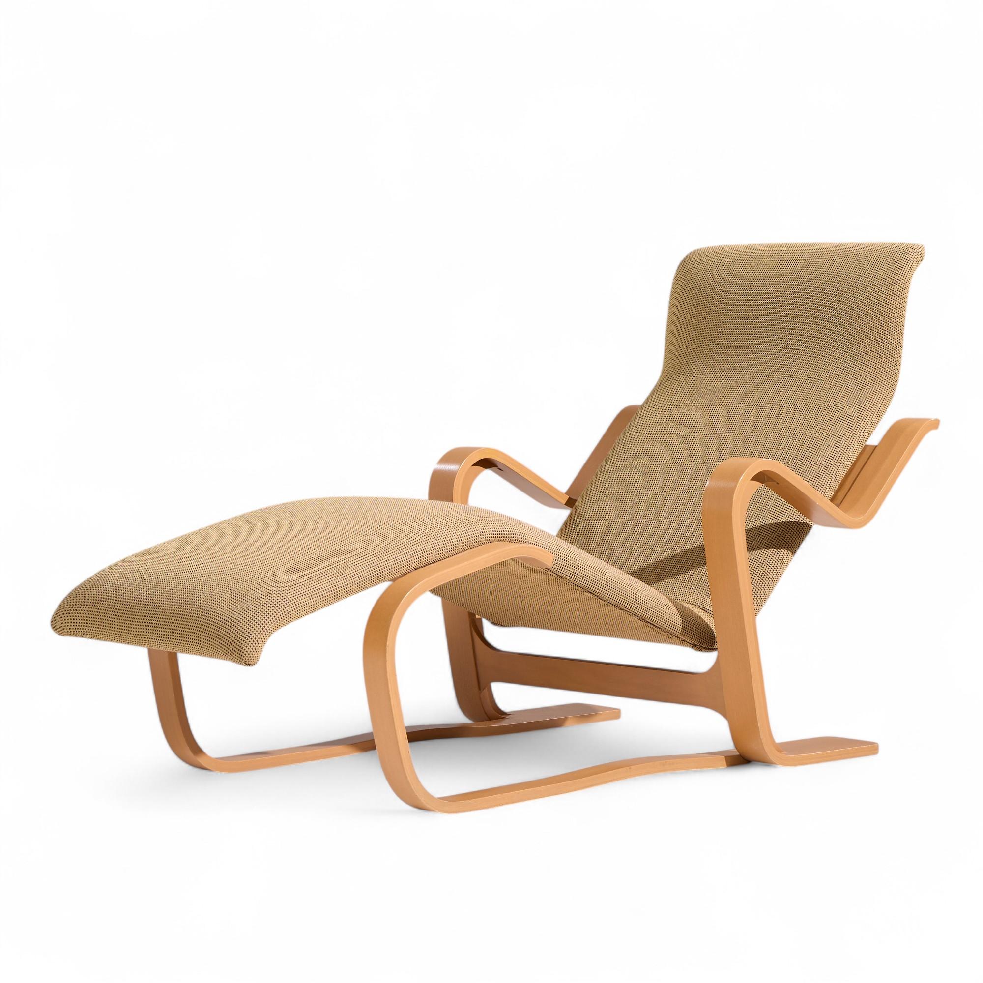 Mid-Century Modern Chaise longue en bois du milieu du siècle de Marcel Breuer en vente