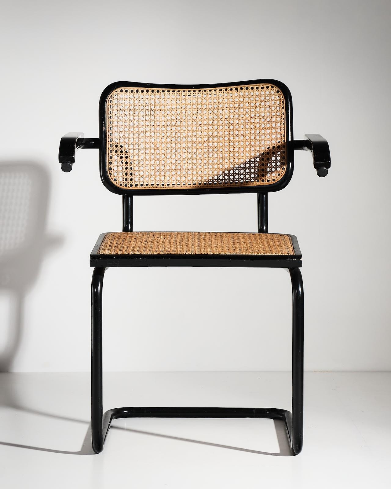 Mid-Century Modern Marcel Breuer, Pair of 'B64' hall chairs For Sale