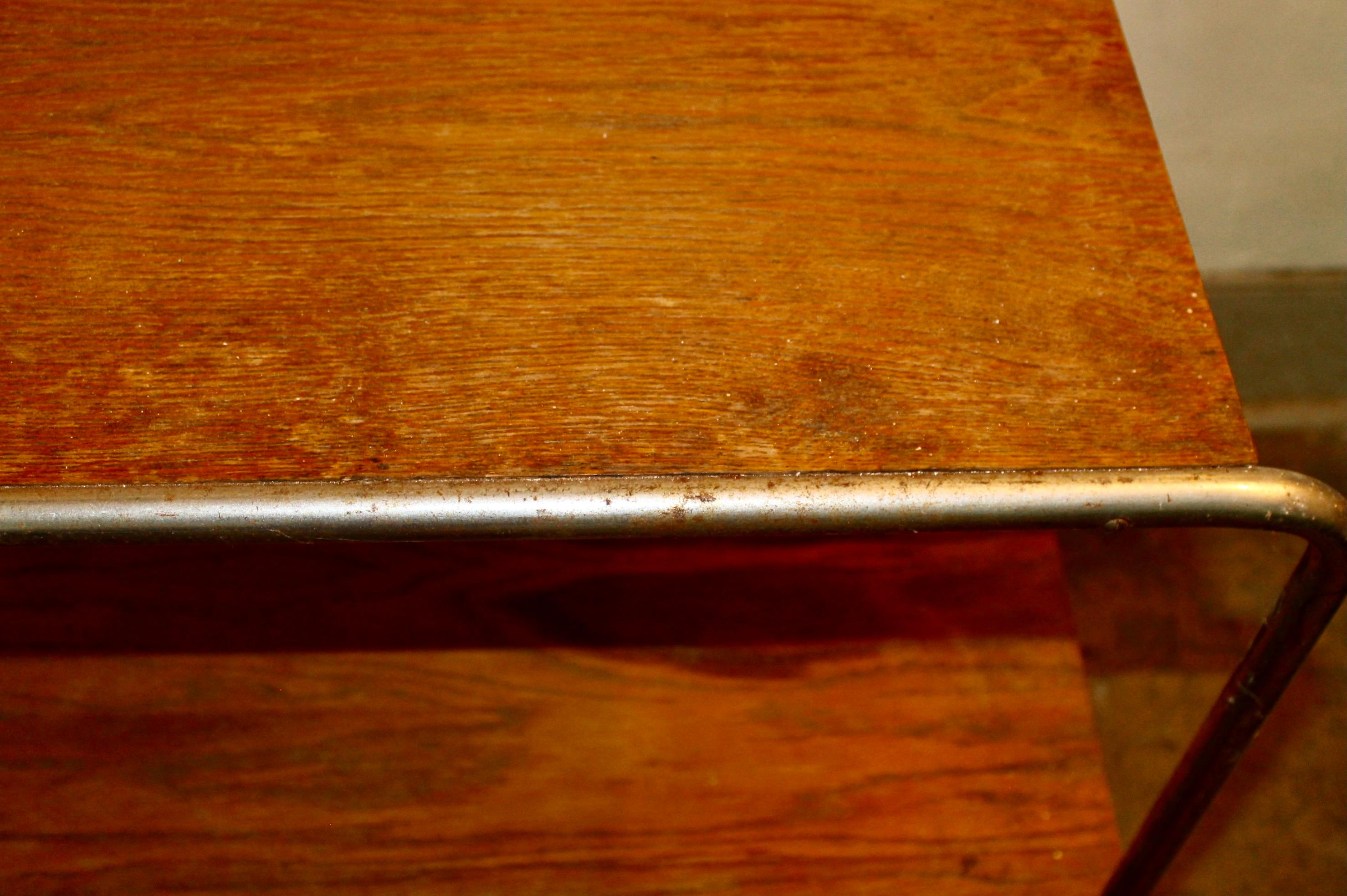 Marcel Breuer Ein Paar Original Thonet B-12 Beistelltische im Angebot 4