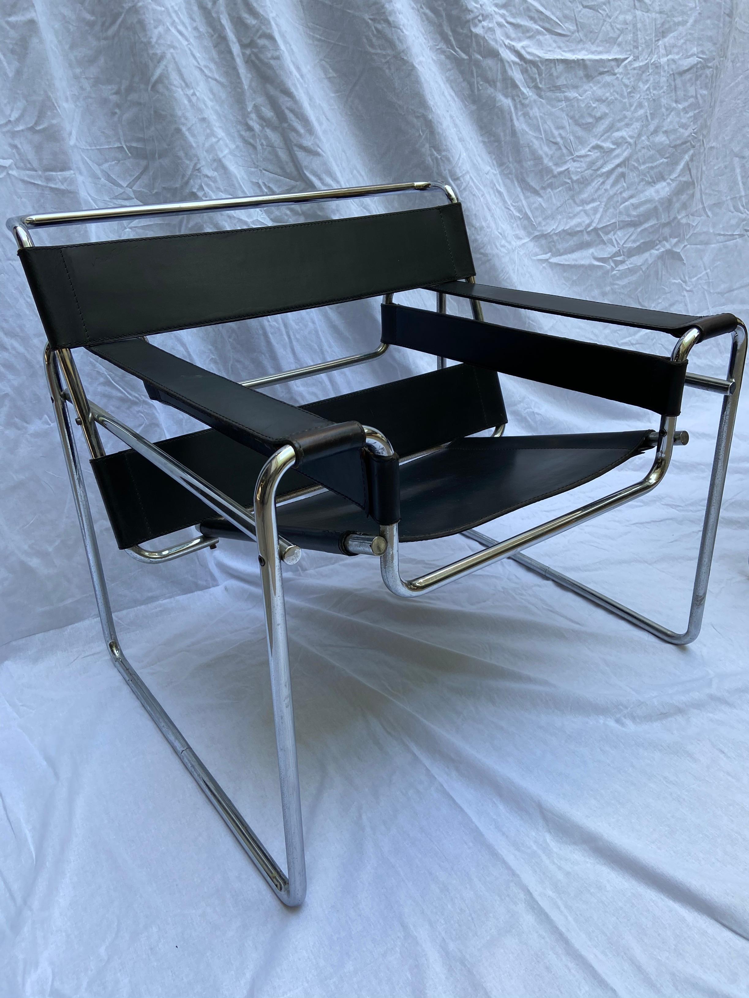 Marcel Breuer, Pair of Wassily Armchair, Circa 1968 In Good Condition In Saint ouen, FR