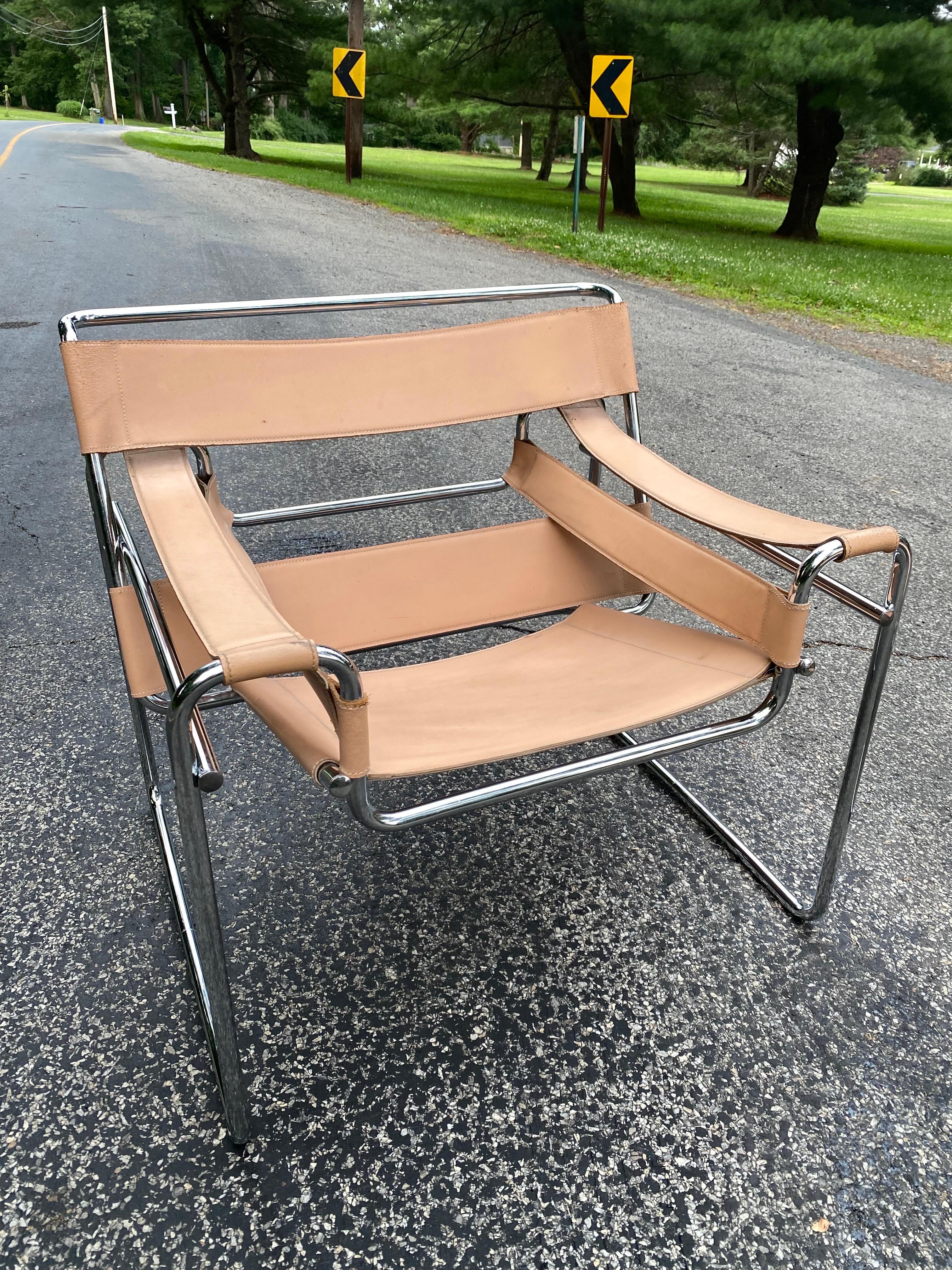 Marcel Breuer Pair of Wassily Chairs 3