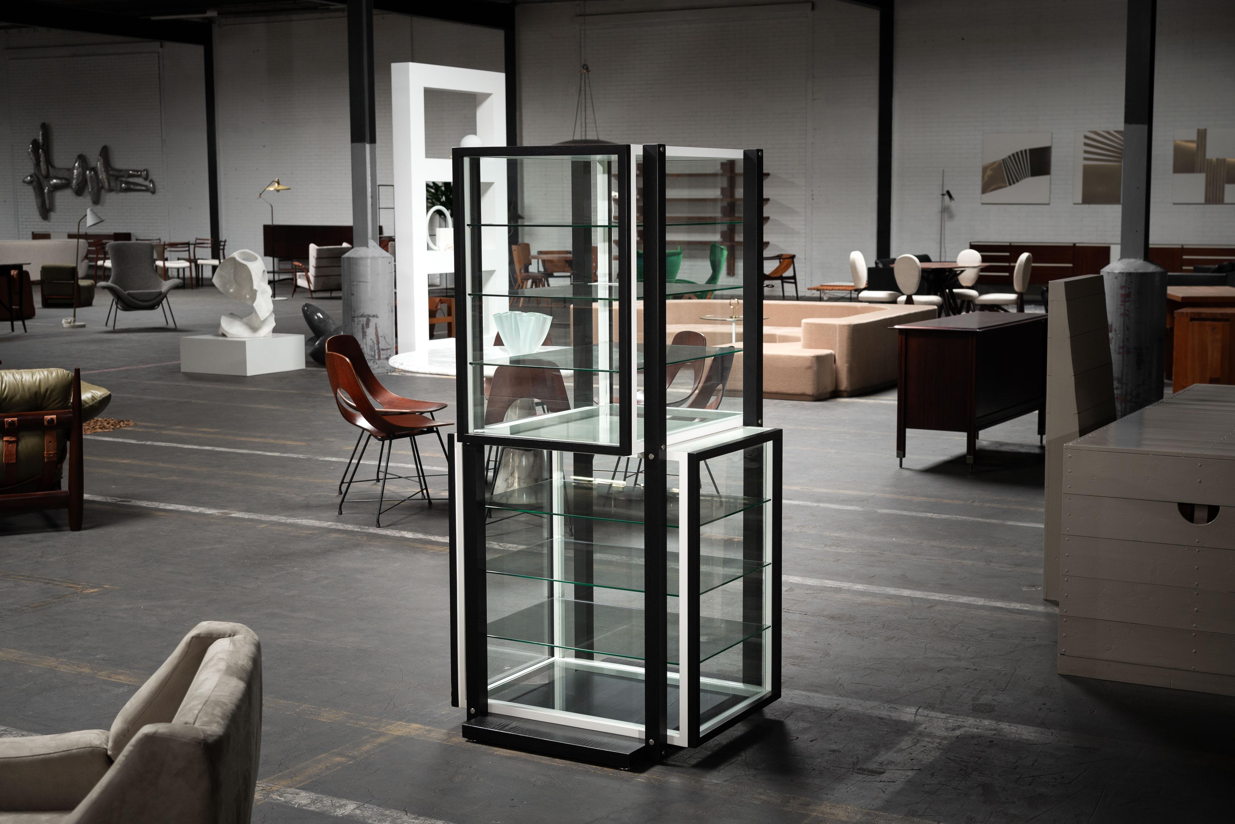 Rare display cabinet model S40, originally designed by Marcel Breuer in 1925. Re-editioned by Tecta Germany in the 1980s. Marcel Breuer always had a structural and architectural way of thinking. The S40 glass cabinet looks like a miniature New York