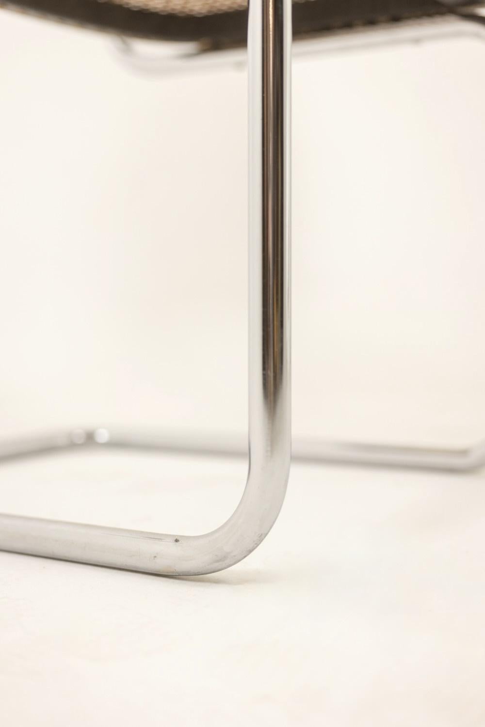 Marcel Breuer. Ensemble de 5 chaises 