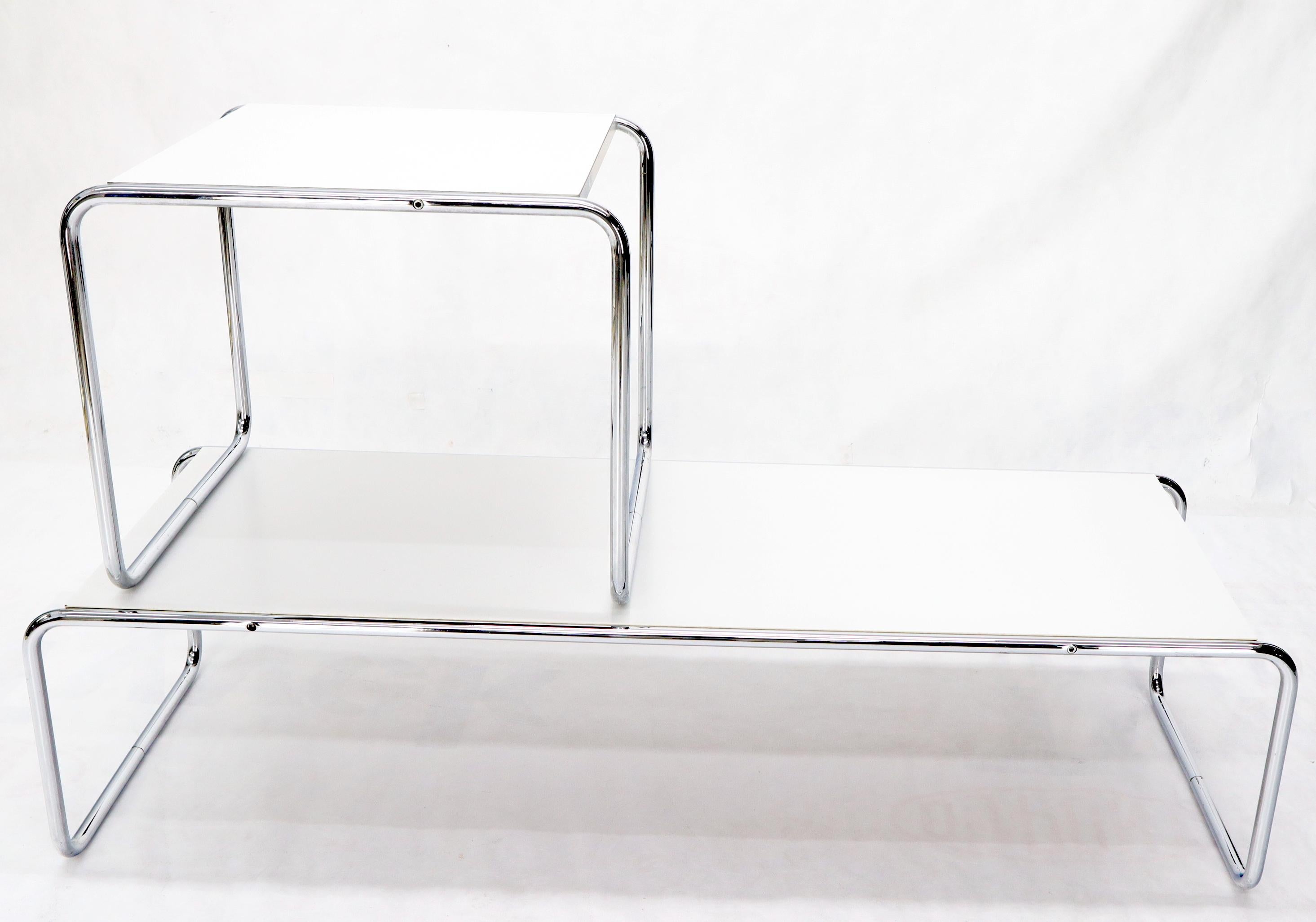 Chrome Ensemble de tables basses et de tables d'appoint rectangulaires gigognes Marcel Breuer Stendig, Finlande