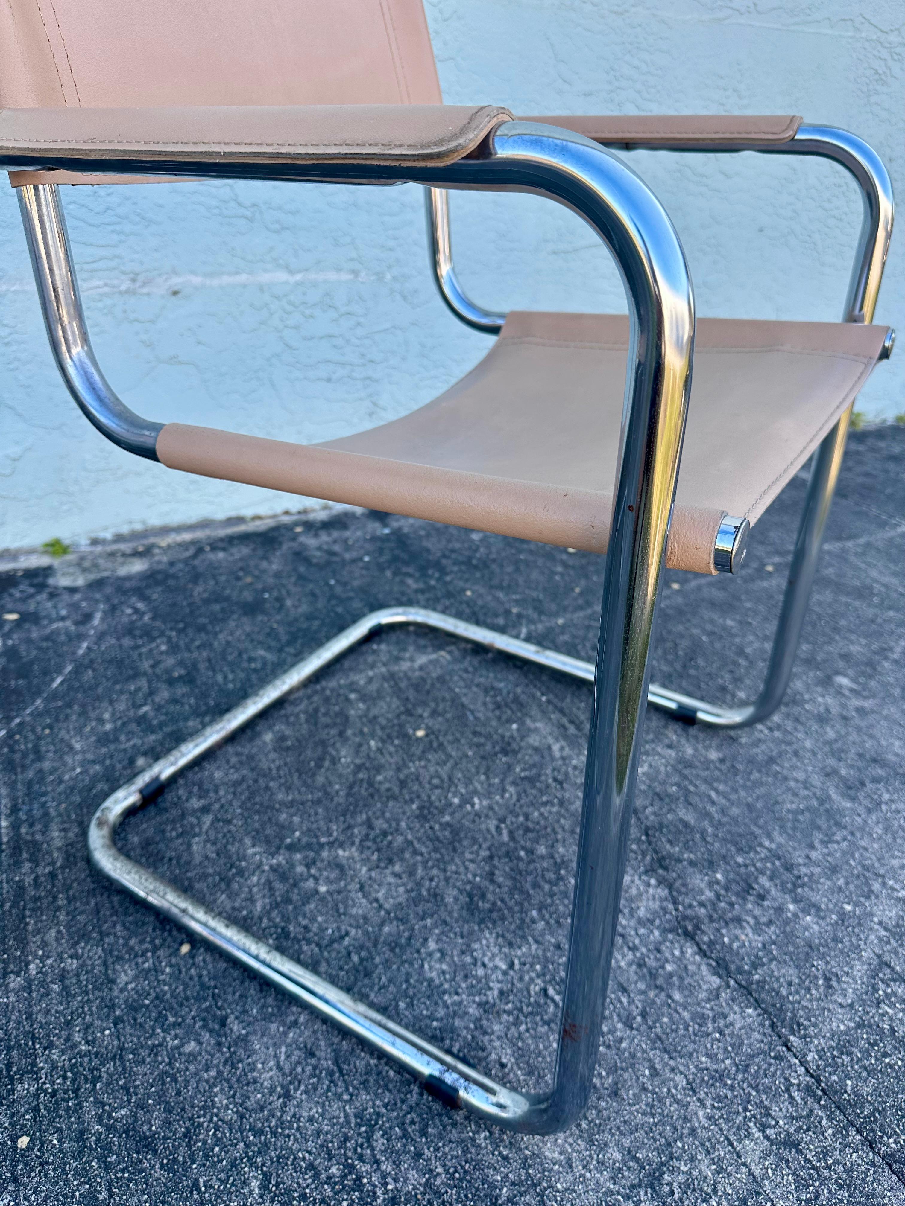 Marcel Breuer Style Beige Leather Tubular Chrome Chairs, Set of 6 en venta 9