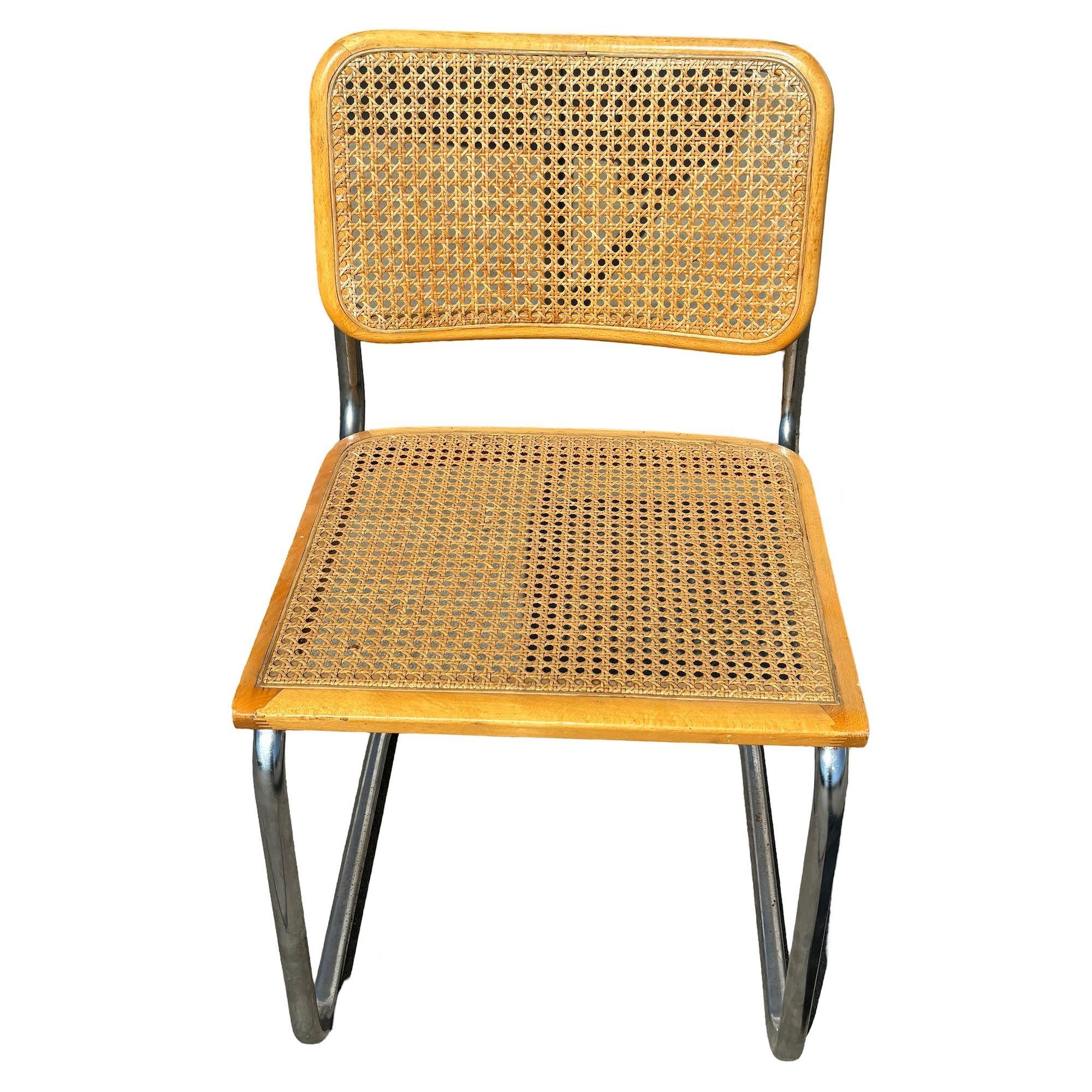 Marcel Breuer Stil Freischwinger Cesca Beistellstuhl Set mit Esstisch, Italien (Rattan) im Angebot