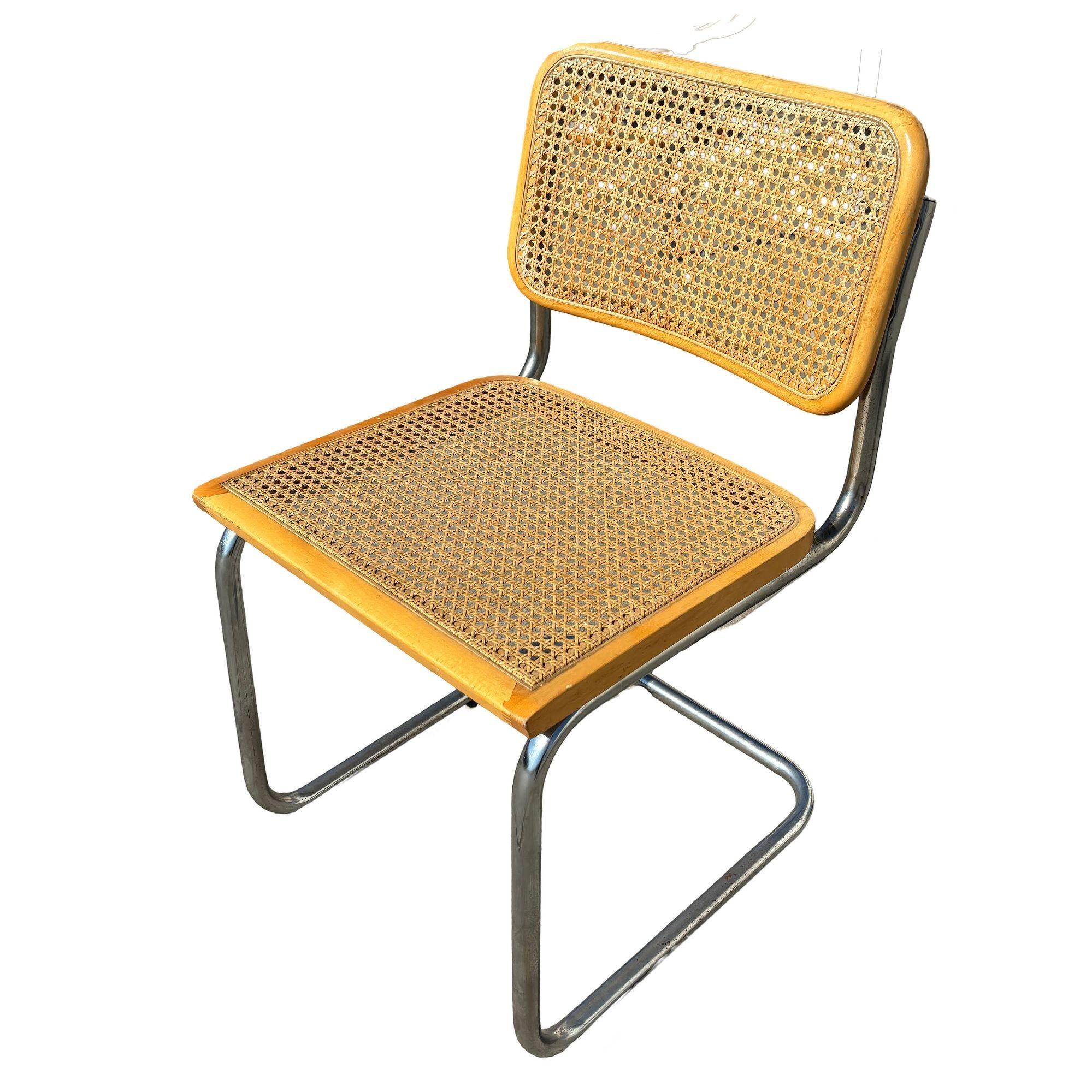 Marcel Breuer Stil Freischwinger Cesca Beistellstuhl Set mit Esstisch, Italien im Angebot 1