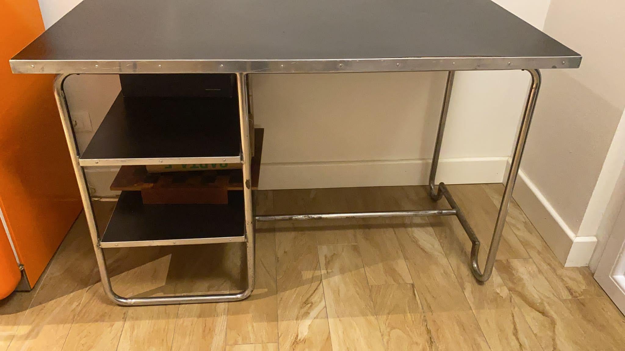 Marcel Breuer Style Desk 1950s Mid-Century Modern For Sale 2