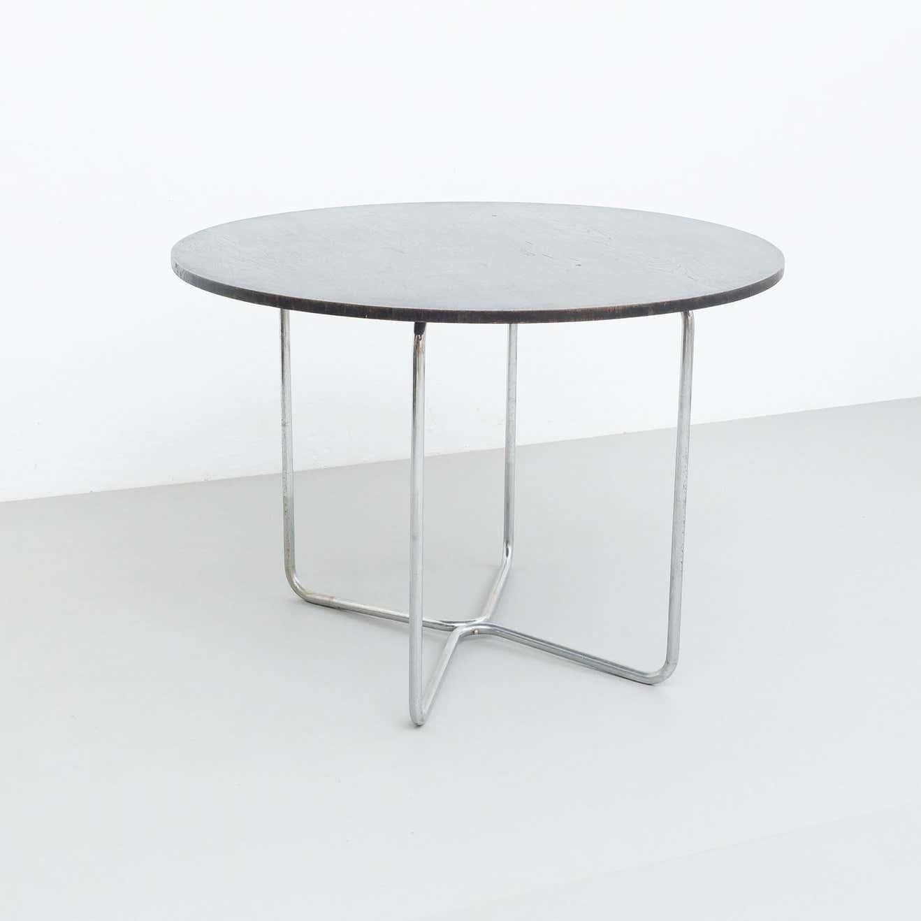 Marcel Breuer Table, circa 1940 In Good Condition For Sale In Barcelona, Barcelona