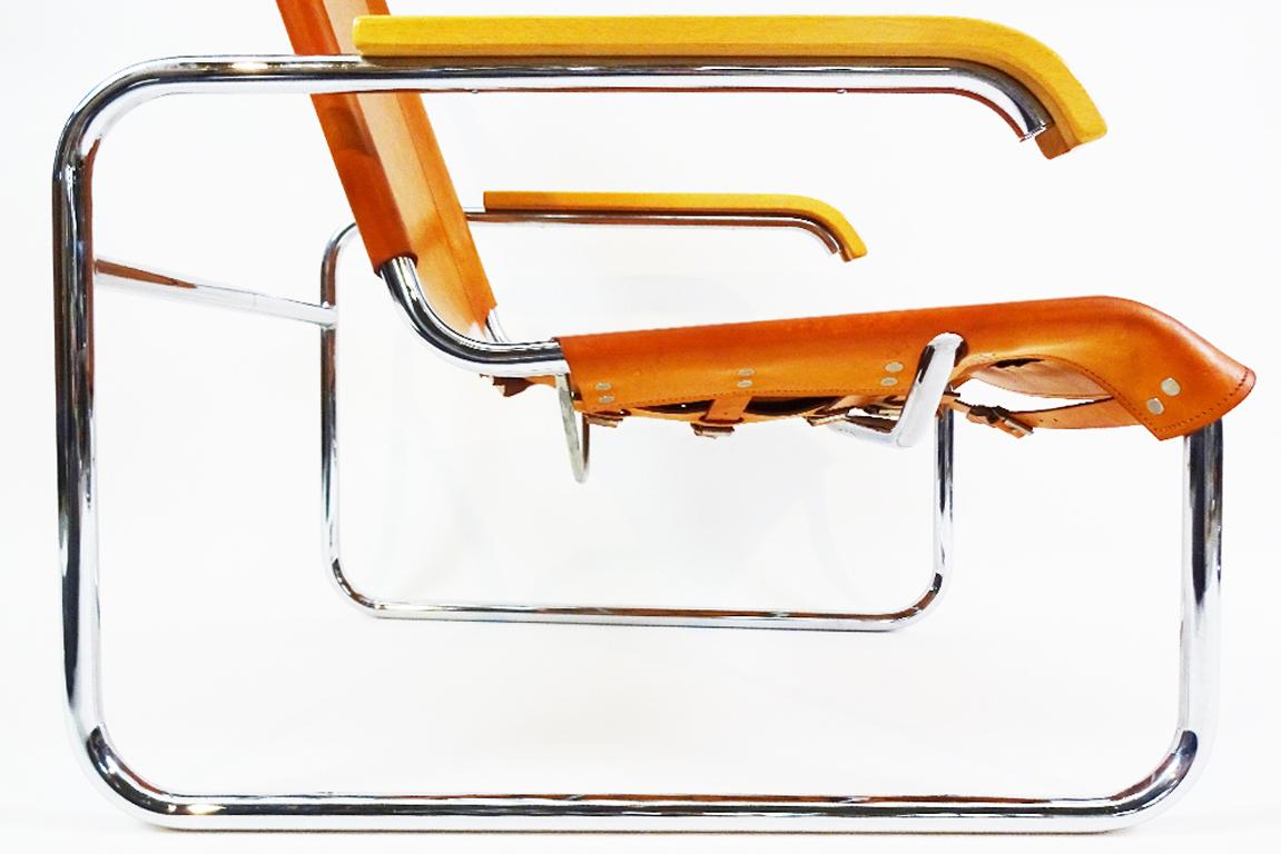 Bauhaus Marcel Breuer Vintage B35 Leather and Chrome Cantilever Armchair and Footstool For Sale